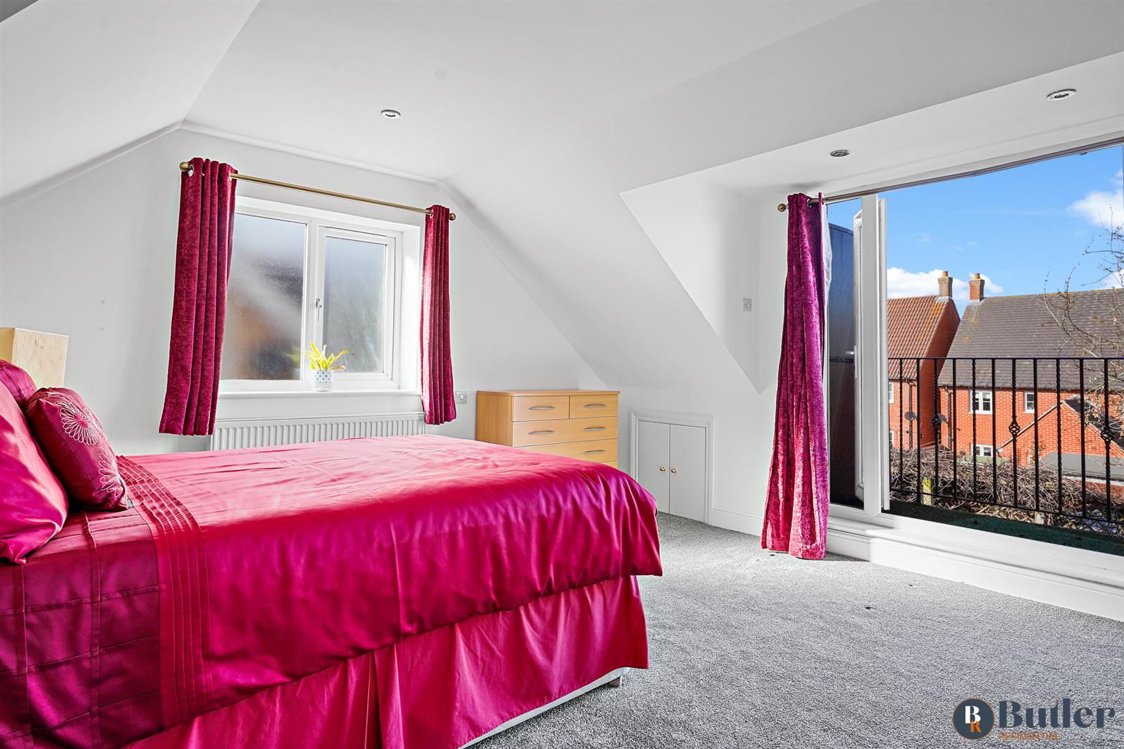 3 bed detached house for sale in Baldock Road, Hitchin  - Property Image 22