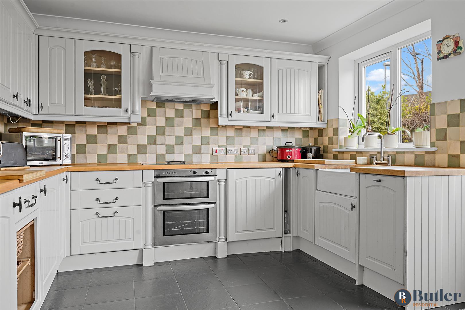 3 bed detached house for sale in Baldock Road, Hitchin 11