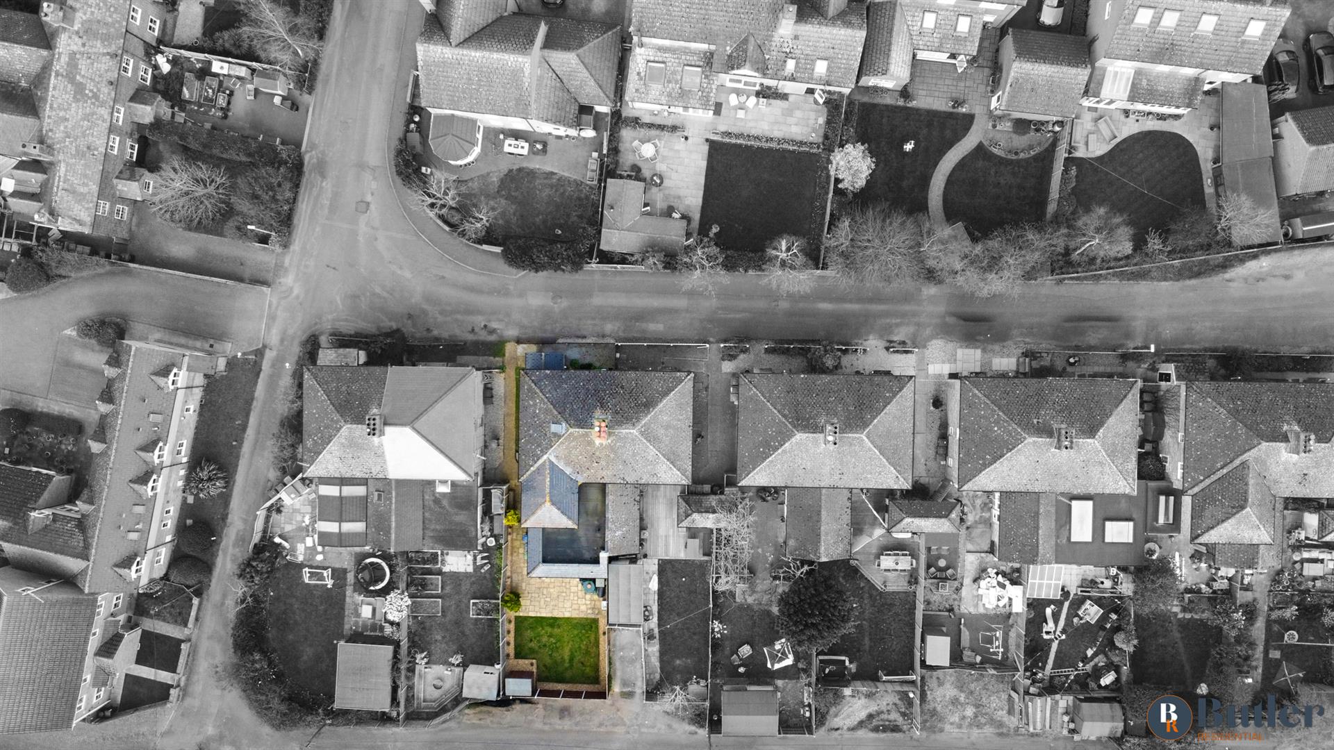 3 bed semi-detached house for sale in Hunts End, St. Neots  - Property Image 42