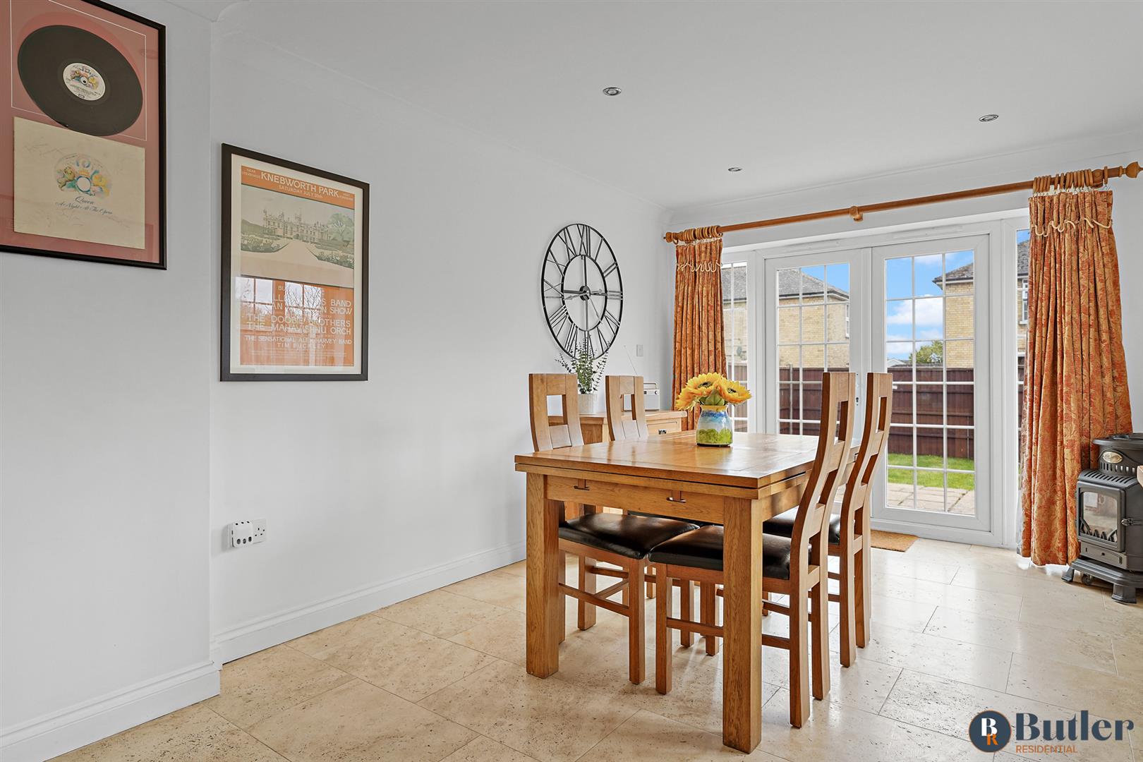 3 bed semi-detached house for sale in Hunts End, St. Neots  - Property Image 12