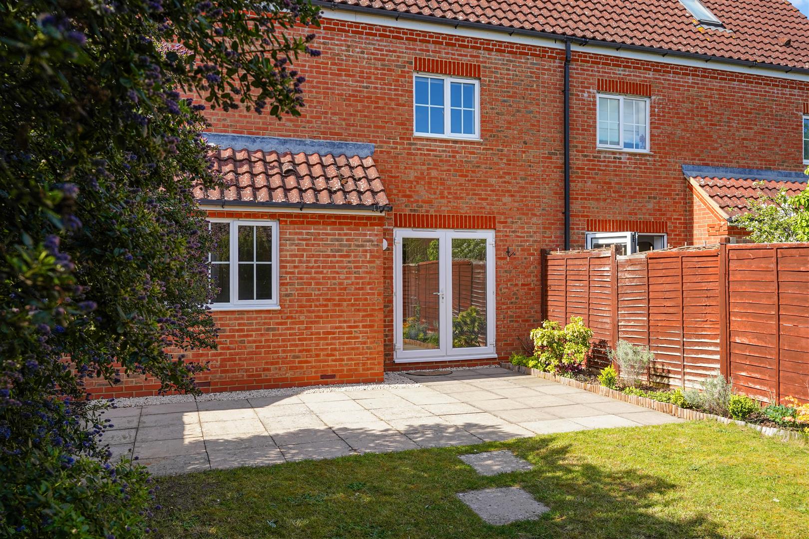 4 bed semi-detached house for sale in Beaufort Drive, St. Neots 56