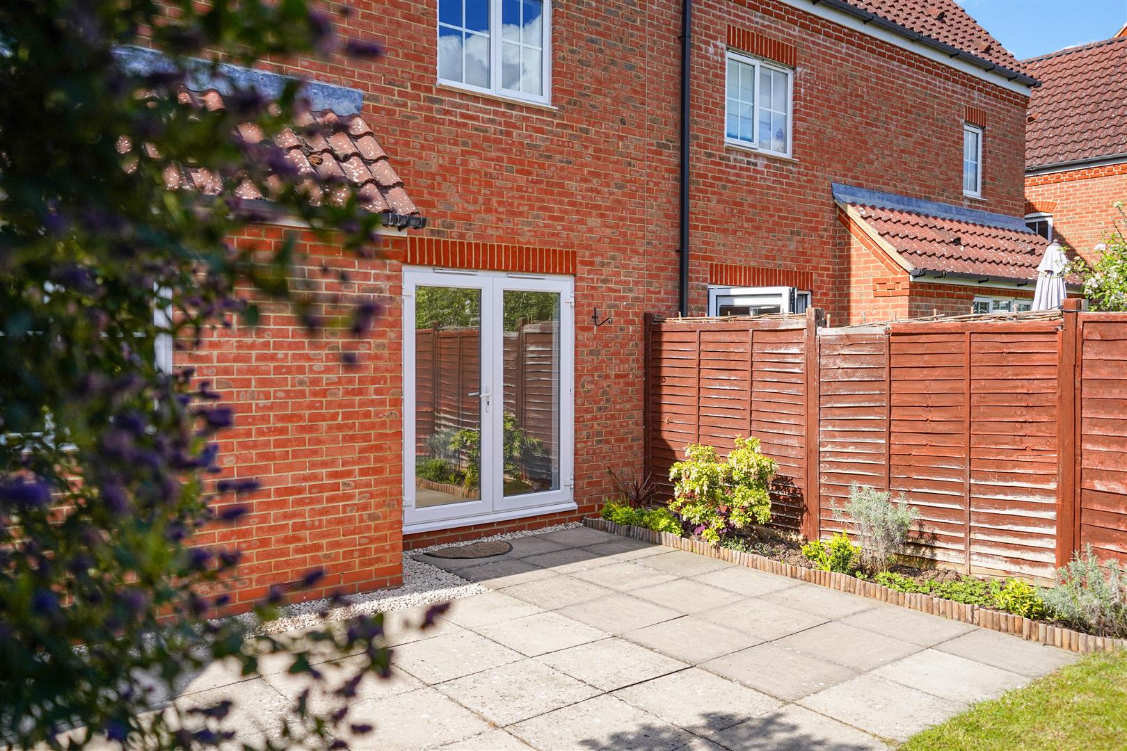 4 bed semi-detached house for sale in Beaufort Drive, St. Neots 55