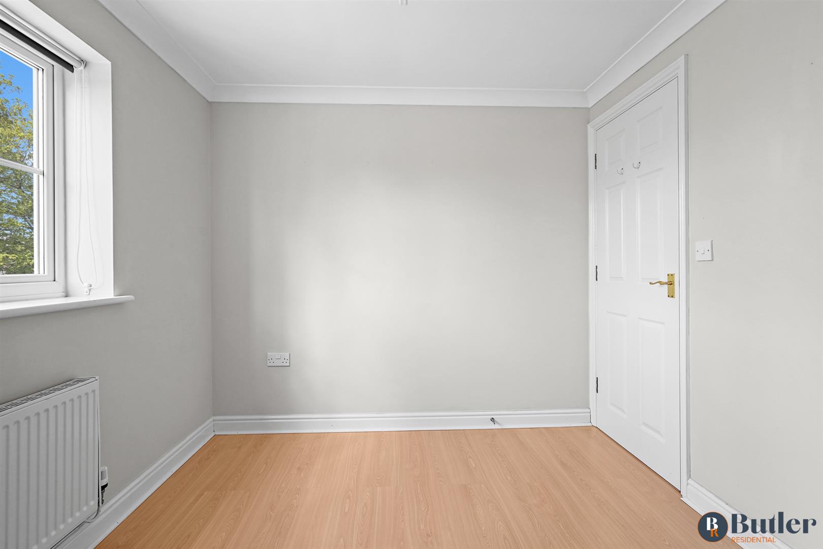 4 bed semi-detached house for sale in Beaufort Drive, St. Neots  - Property Image 42