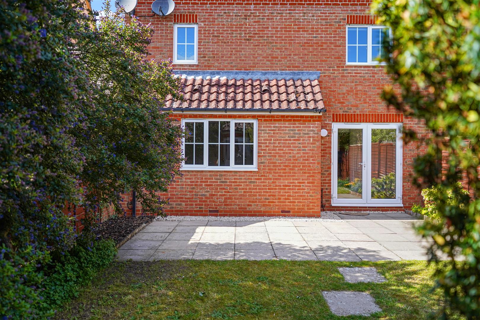 4 bed semi-detached house for sale in Beaufort Drive, St. Neots  - Property Image 62