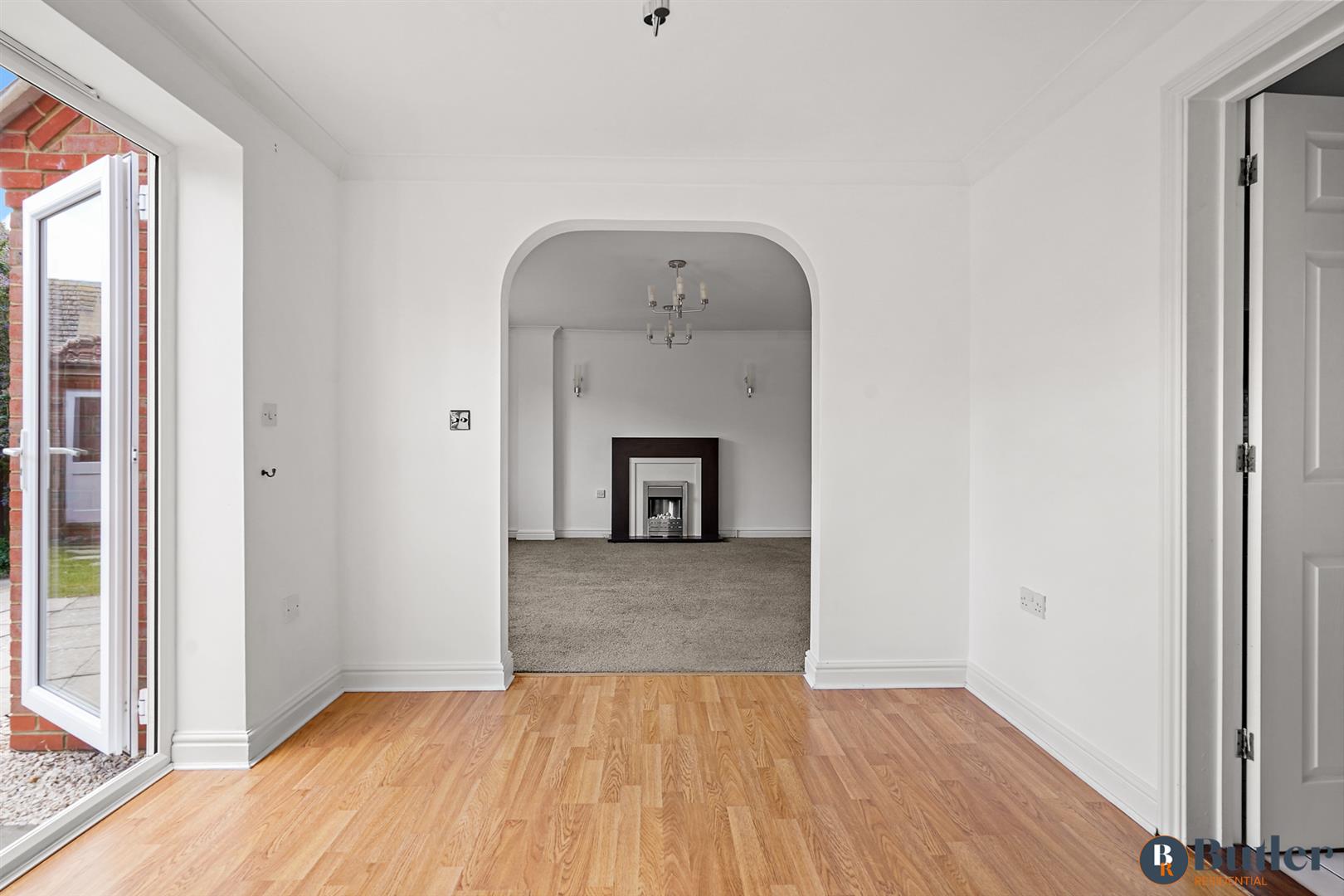 4 bed semi-detached house for sale in Beaufort Drive, St. Neots  - Property Image 13