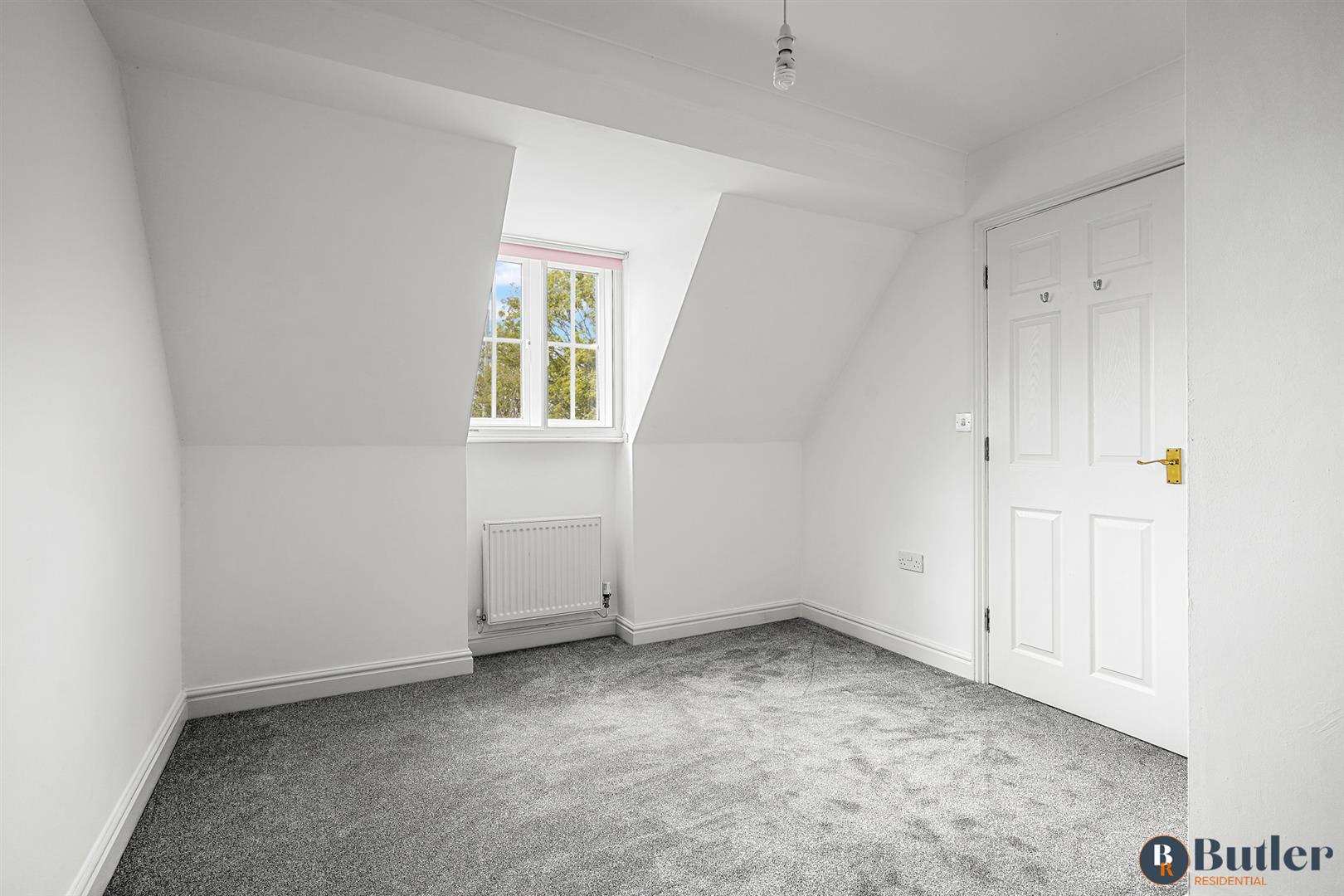 4 bed semi-detached house for sale in Beaufort Drive, St. Neots 53