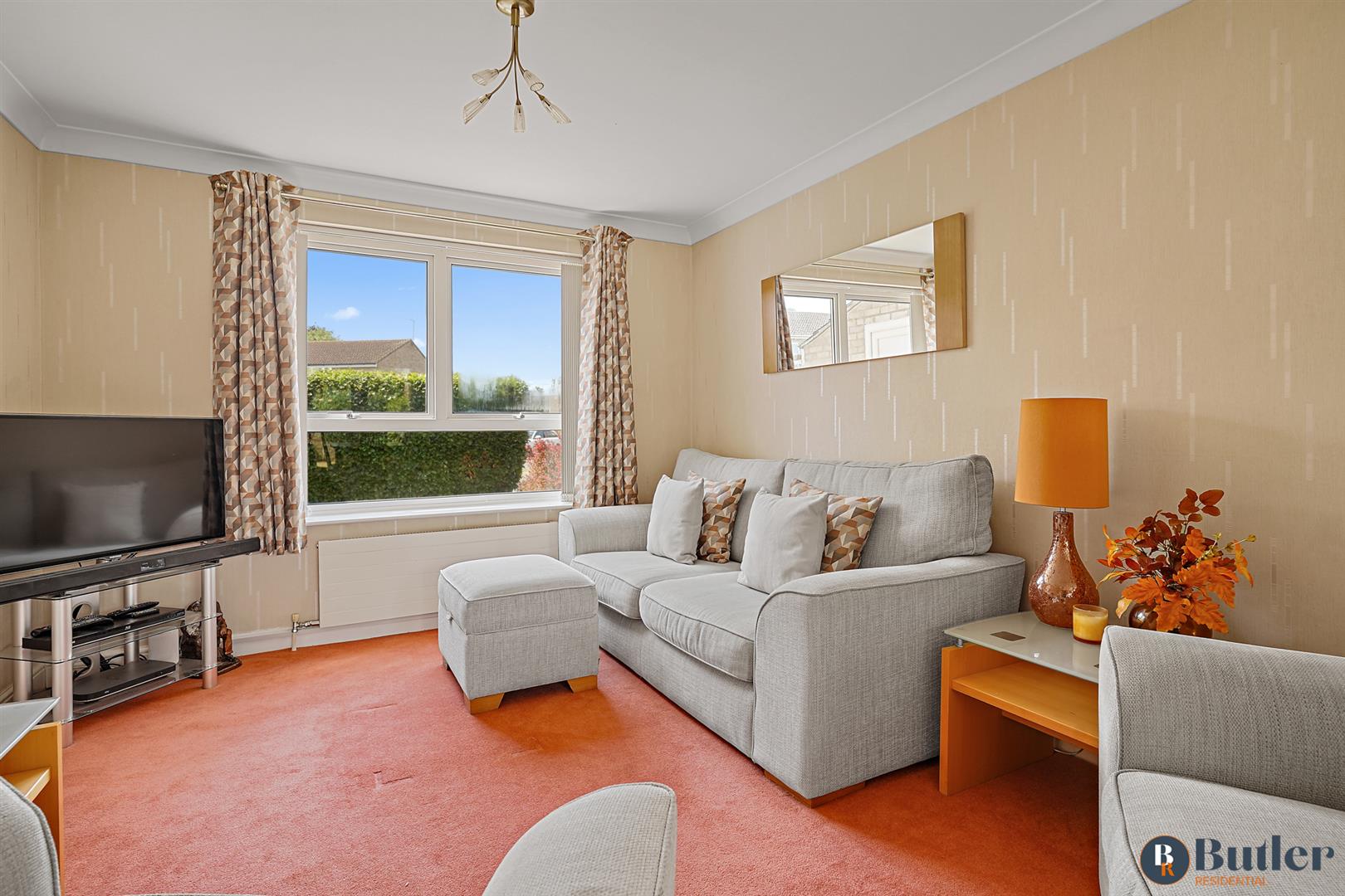 3 bed end of terrace house for sale in Barndicott, Welwyn Garden City 3