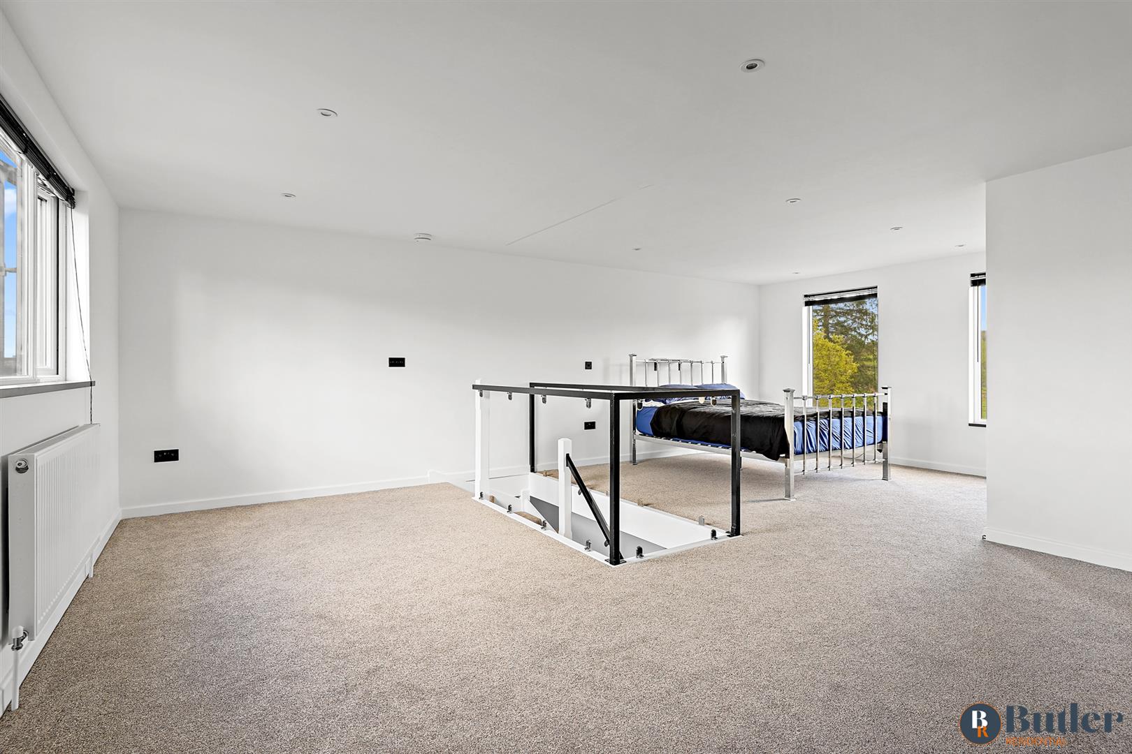 4 bed semi-detached bungalow for sale in Willow Way, Bedford  - Property Image 24