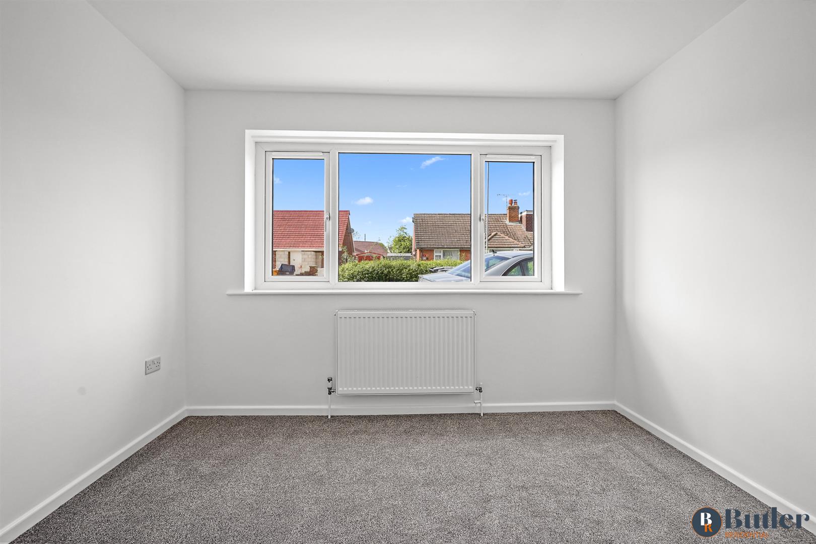 4 bed semi-detached bungalow for sale in Willow Way, Bedford 16