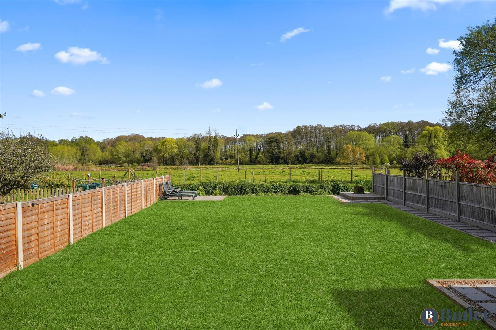 4 bed semi-detached bungalow for sale in Willow Way, Bedford 38