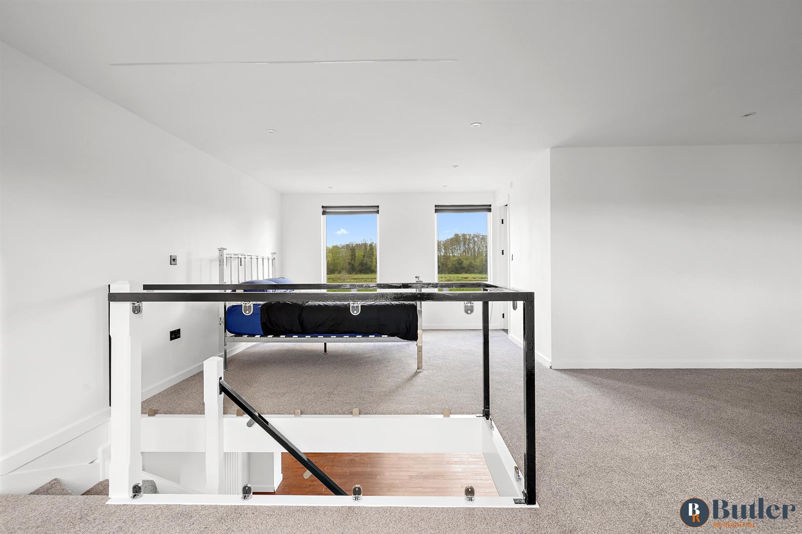 4 bed semi-detached bungalow for sale in Willow Way, Bedford  - Property Image 34