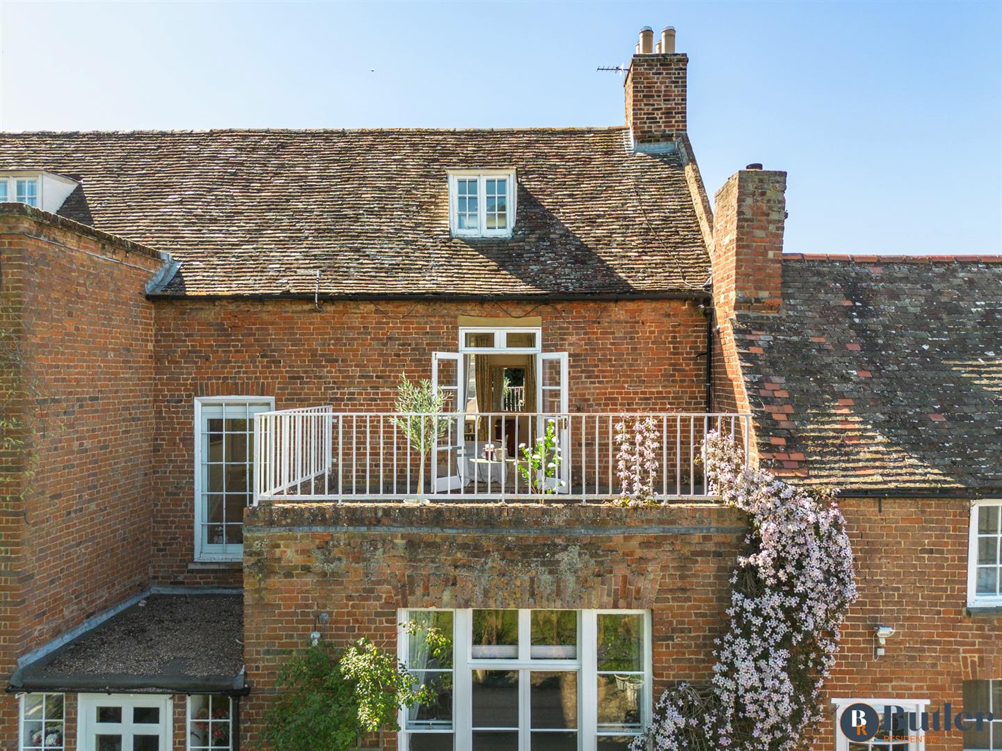 7 bed detached house for sale in Silver Street, St. Neots  - Property Image 56