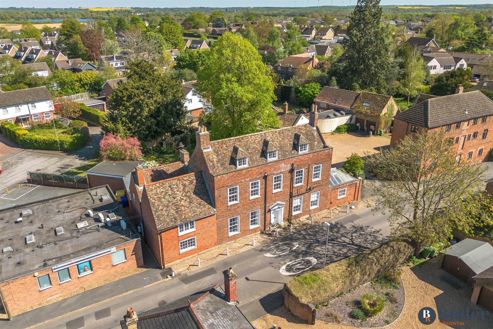 7 bed detached house for sale in Silver Street, St. Neots  - Property Image 121