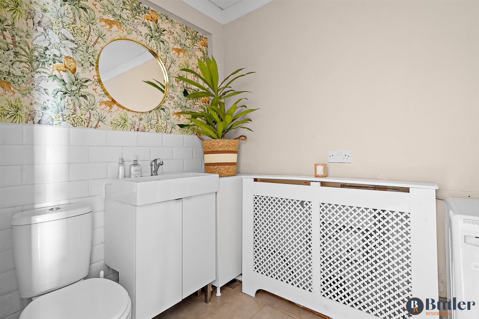 3 bed terraced house for sale in Groveside, Henlow 10