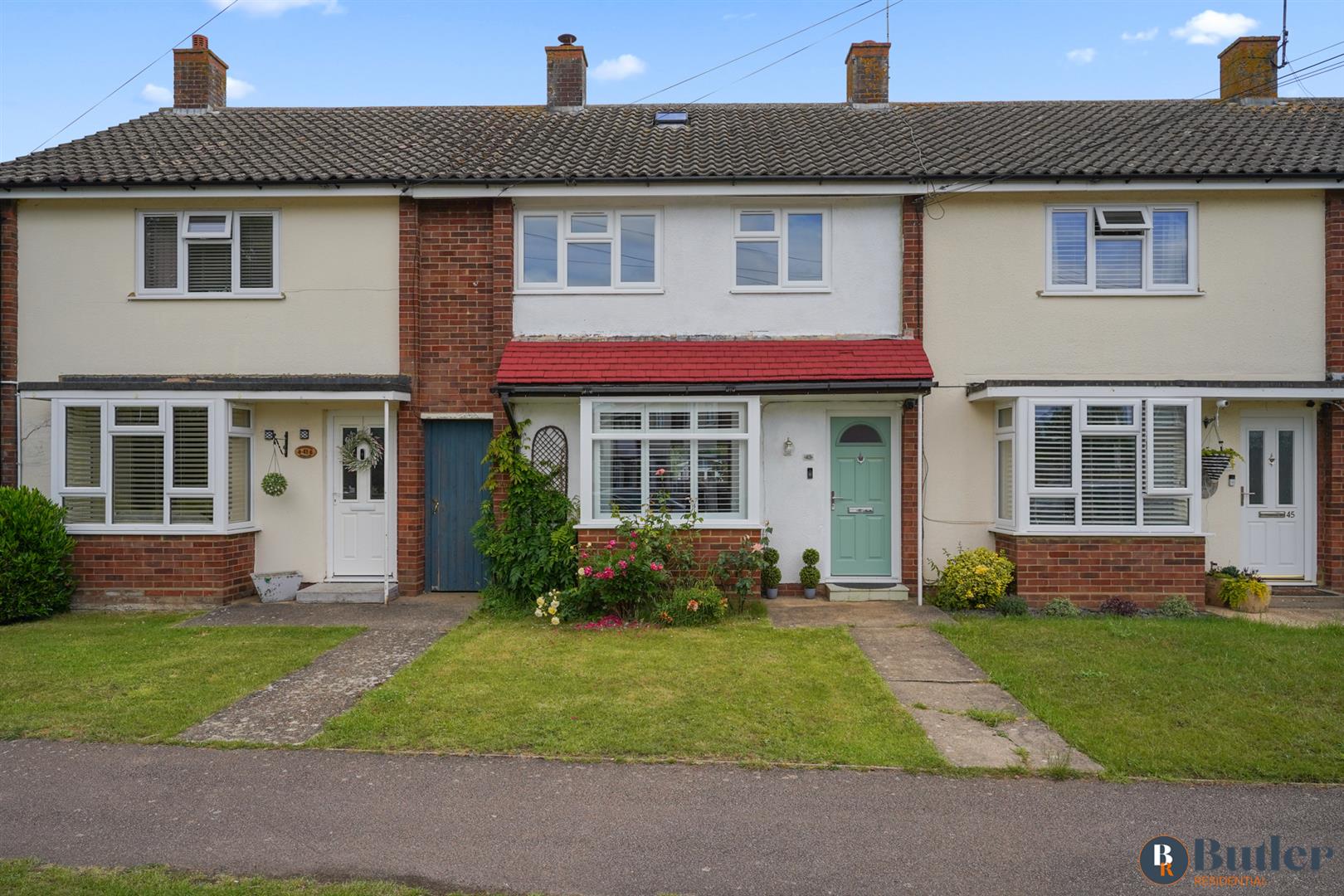 3 bed terraced house for sale in Groveside, Henlow, SG16