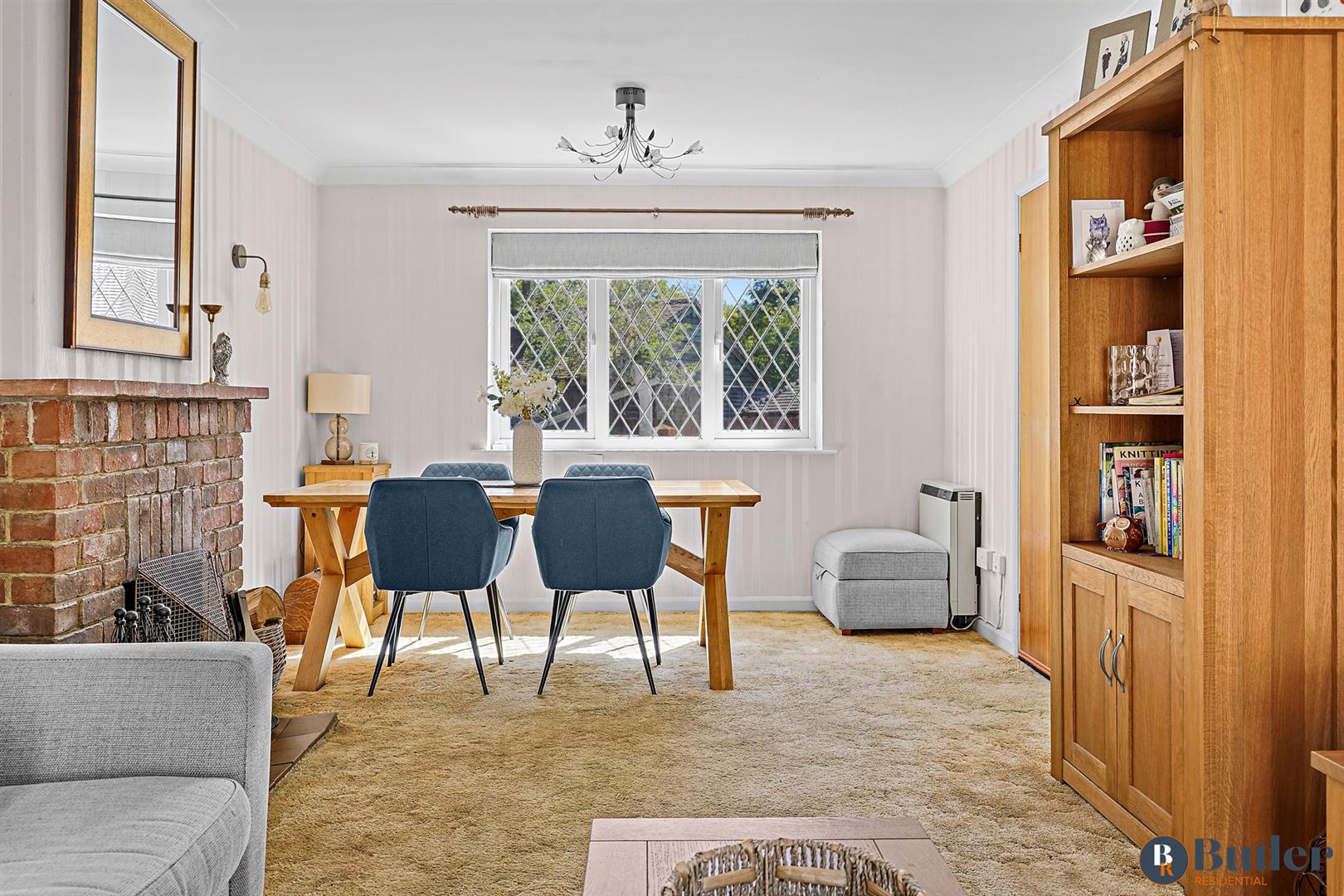 2 bed detached house for sale in Bakers Lane, Sandy 3