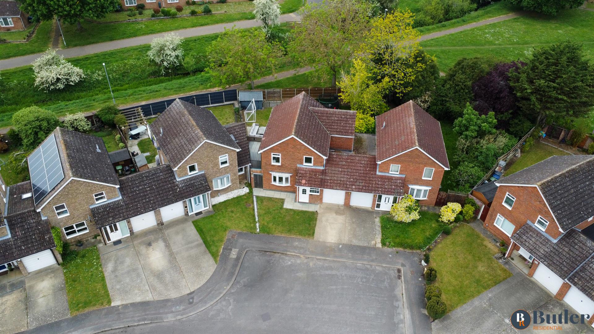 4 bed link detached house for sale in Edinburgh Drive, St. Neots  - Property Image 41