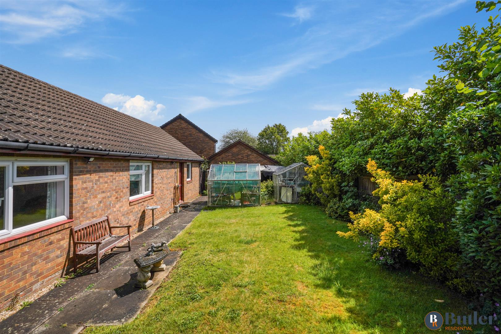 3 bed detached bungalow for sale in Vienna Grove, Milton Keynes 26