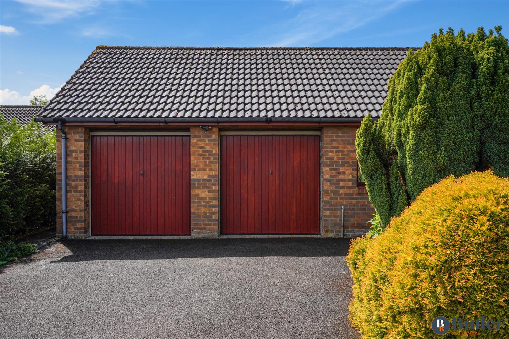 3 bed detached bungalow for sale in Vienna Grove, Milton Keynes 30