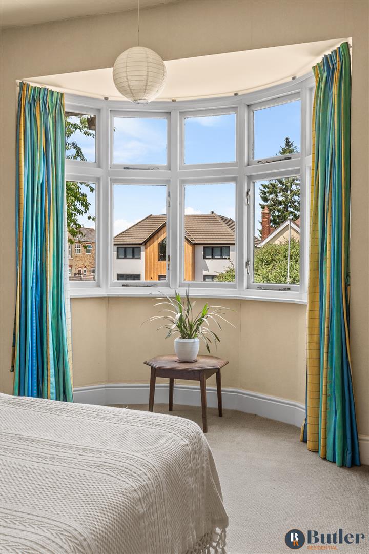 6 bed detached house for sale in Perry Road, St. Neots  - Property Image 51