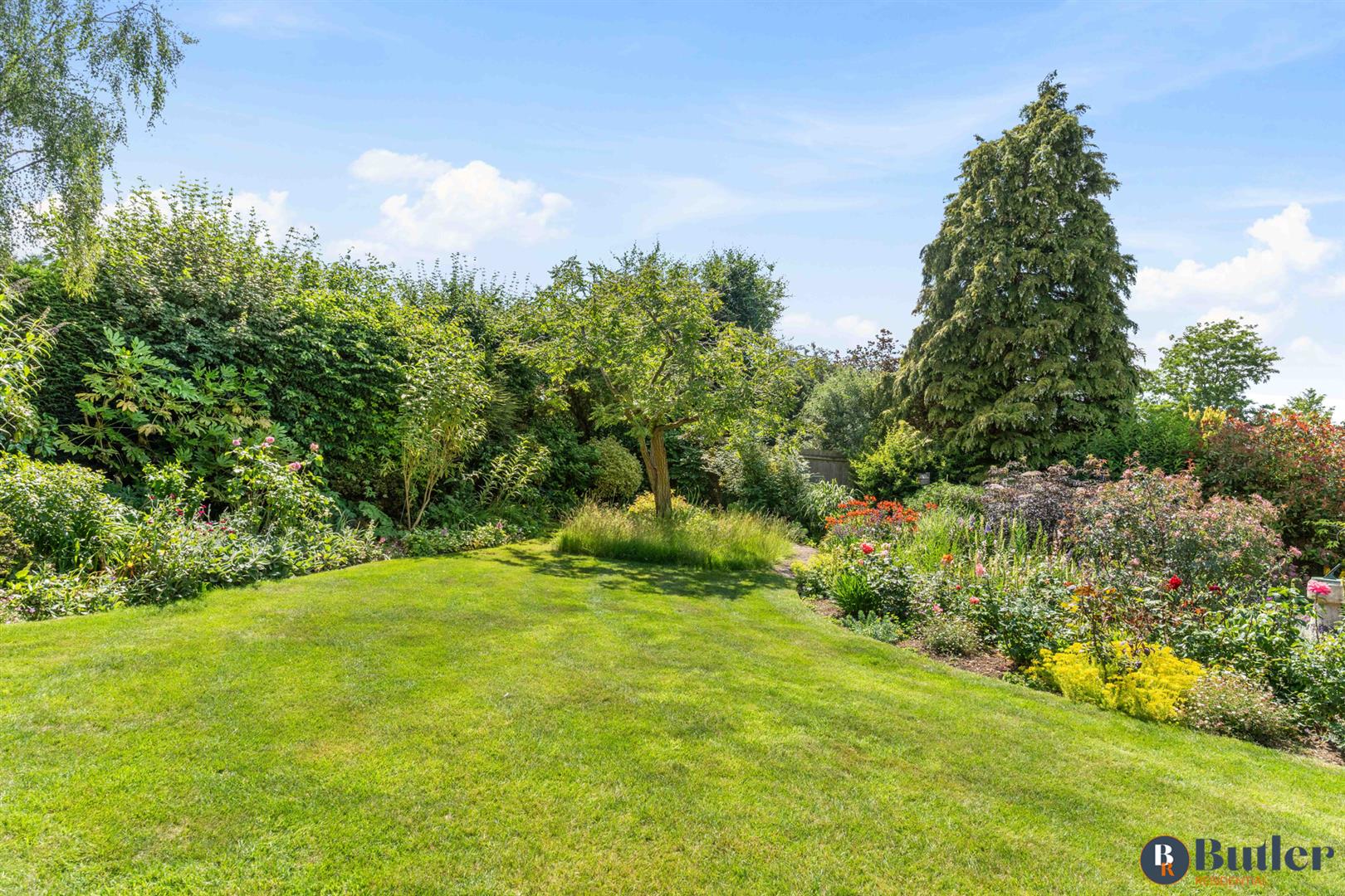 6 bed detached house for sale in Perry Road, St. Neots 69