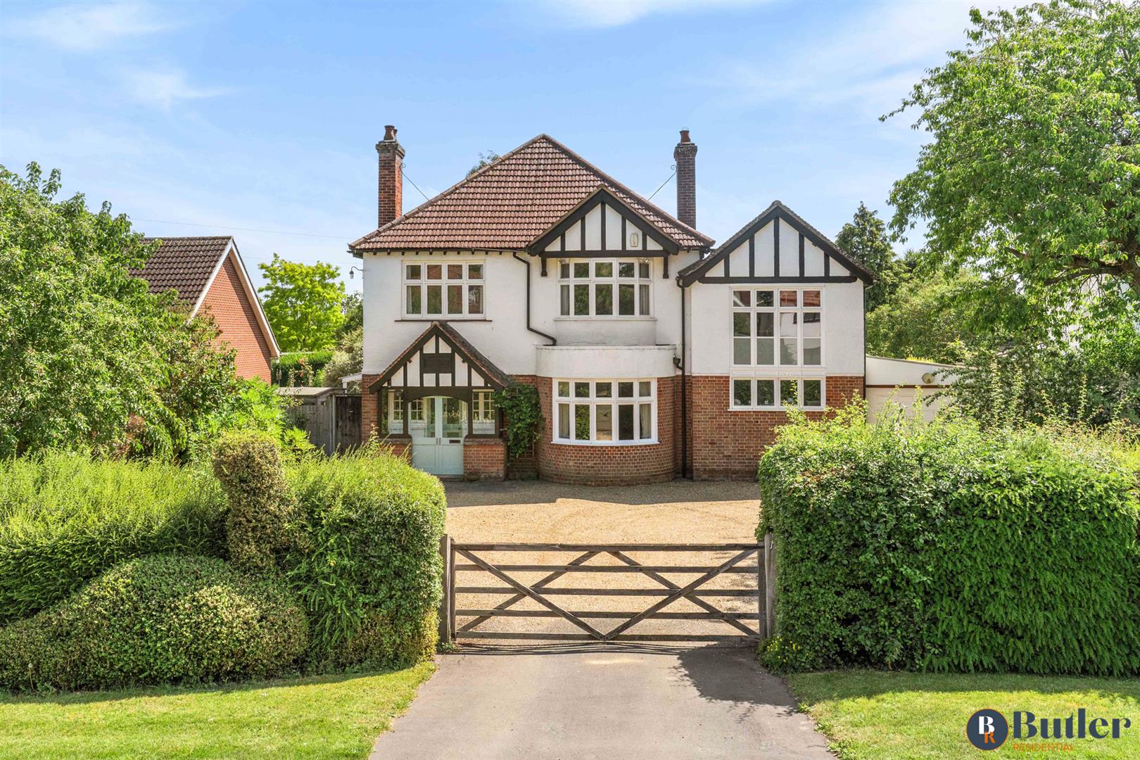 6 bed detached house for sale in Perry Road, St. Neots, PE19