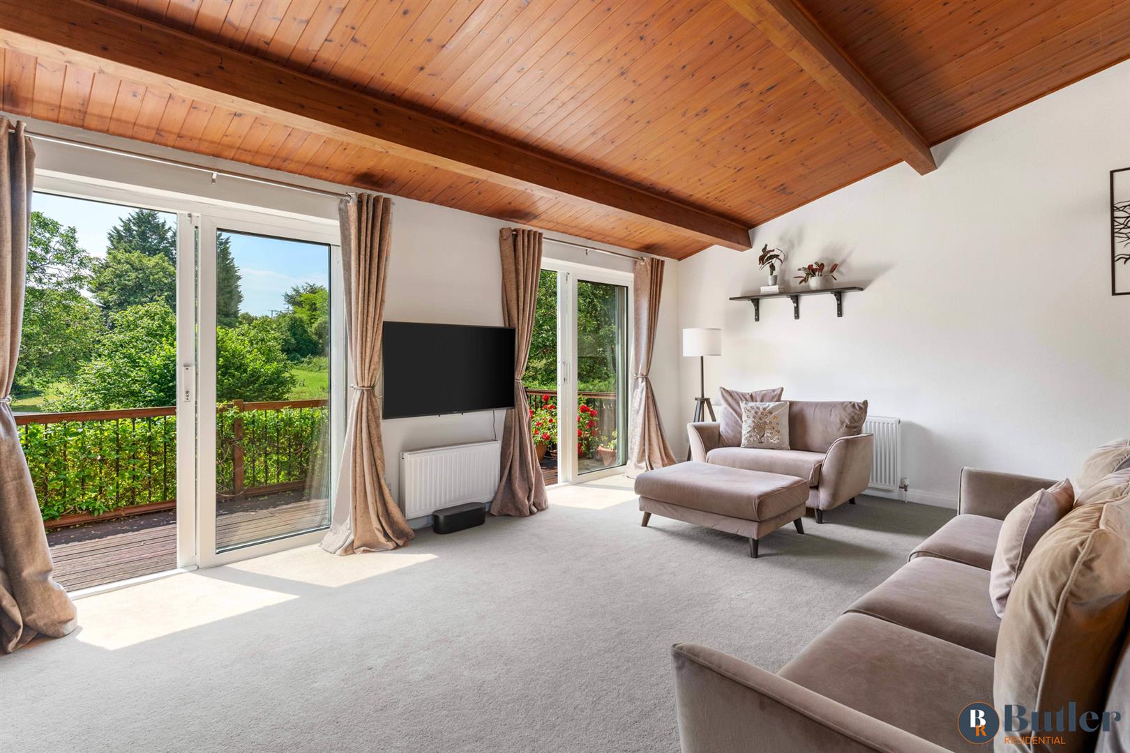 4 bed detached bungalow for sale in Benington Road, Stevenage  - Property Image 8
