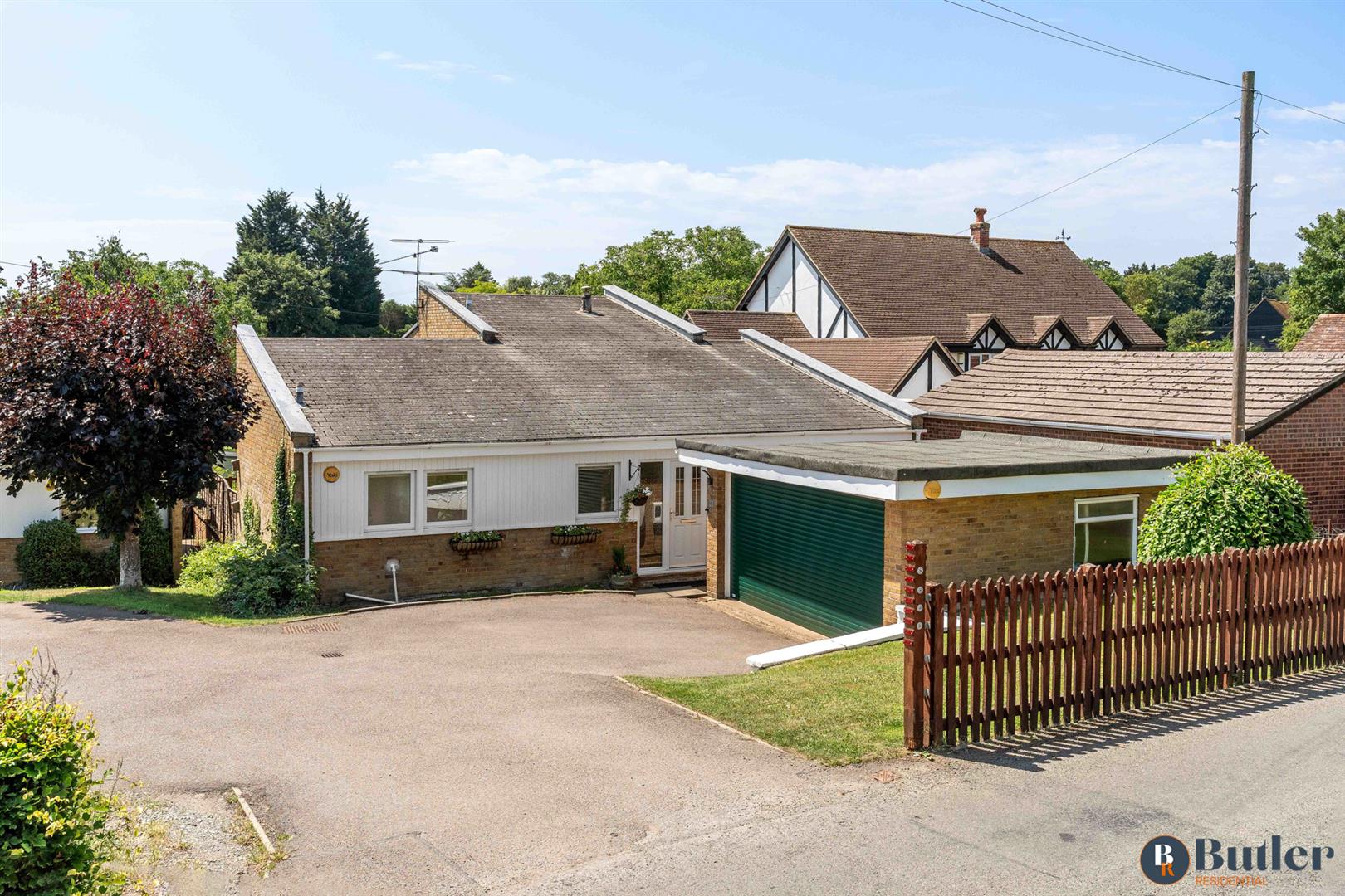 4 bed detached house for sale in Benington Road, Stevenage - Property Image 1