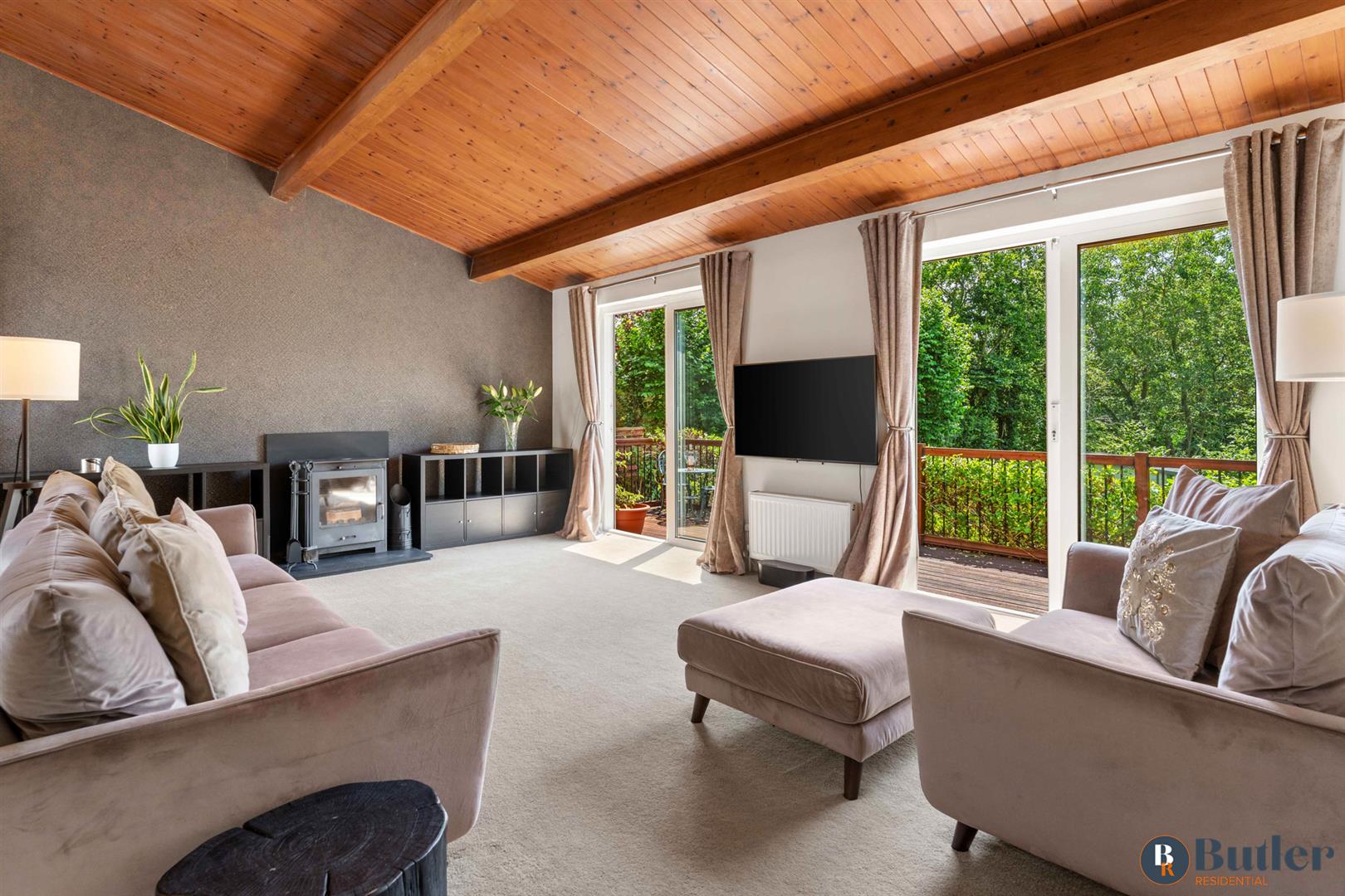 4 bed detached bungalow for sale in Benington Road, Stevenage 2