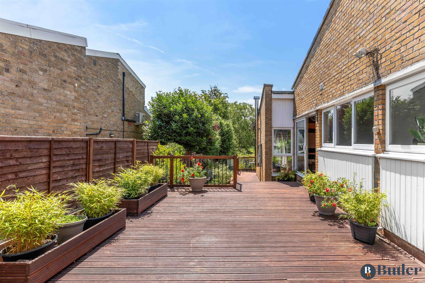4 bed detached bungalow for sale in Benington Road, Stevenage 61
