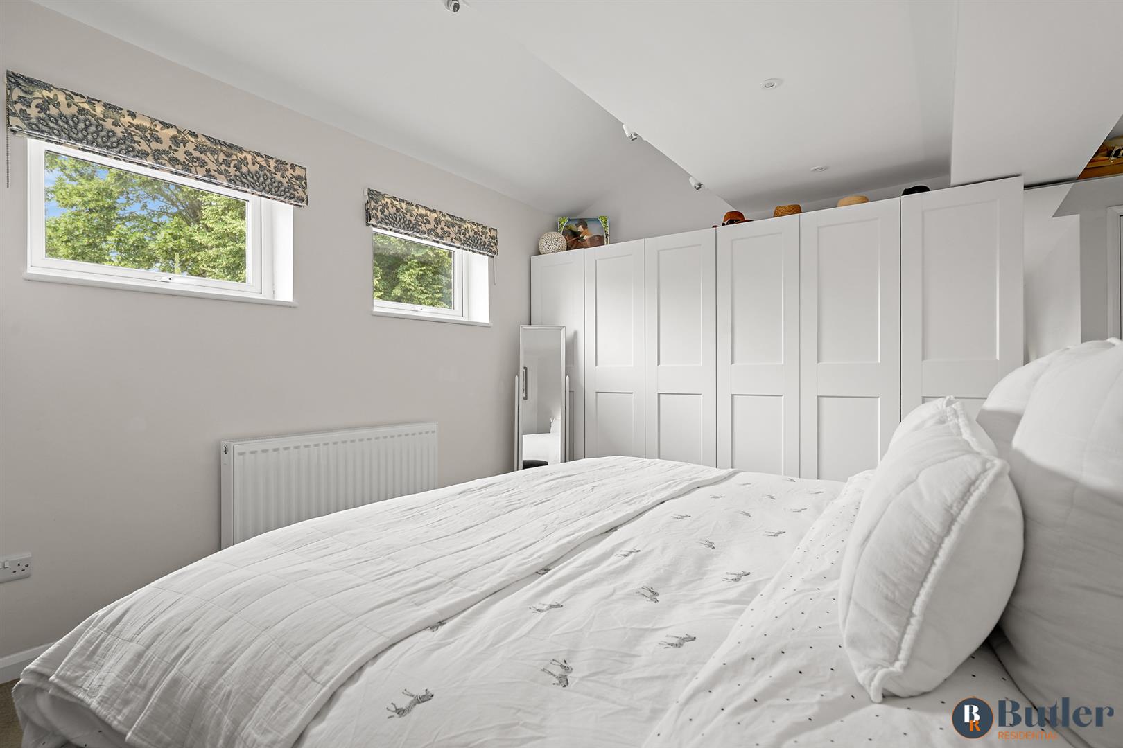 5 bed detached house for sale in Tanglewood, Huntingdon 23