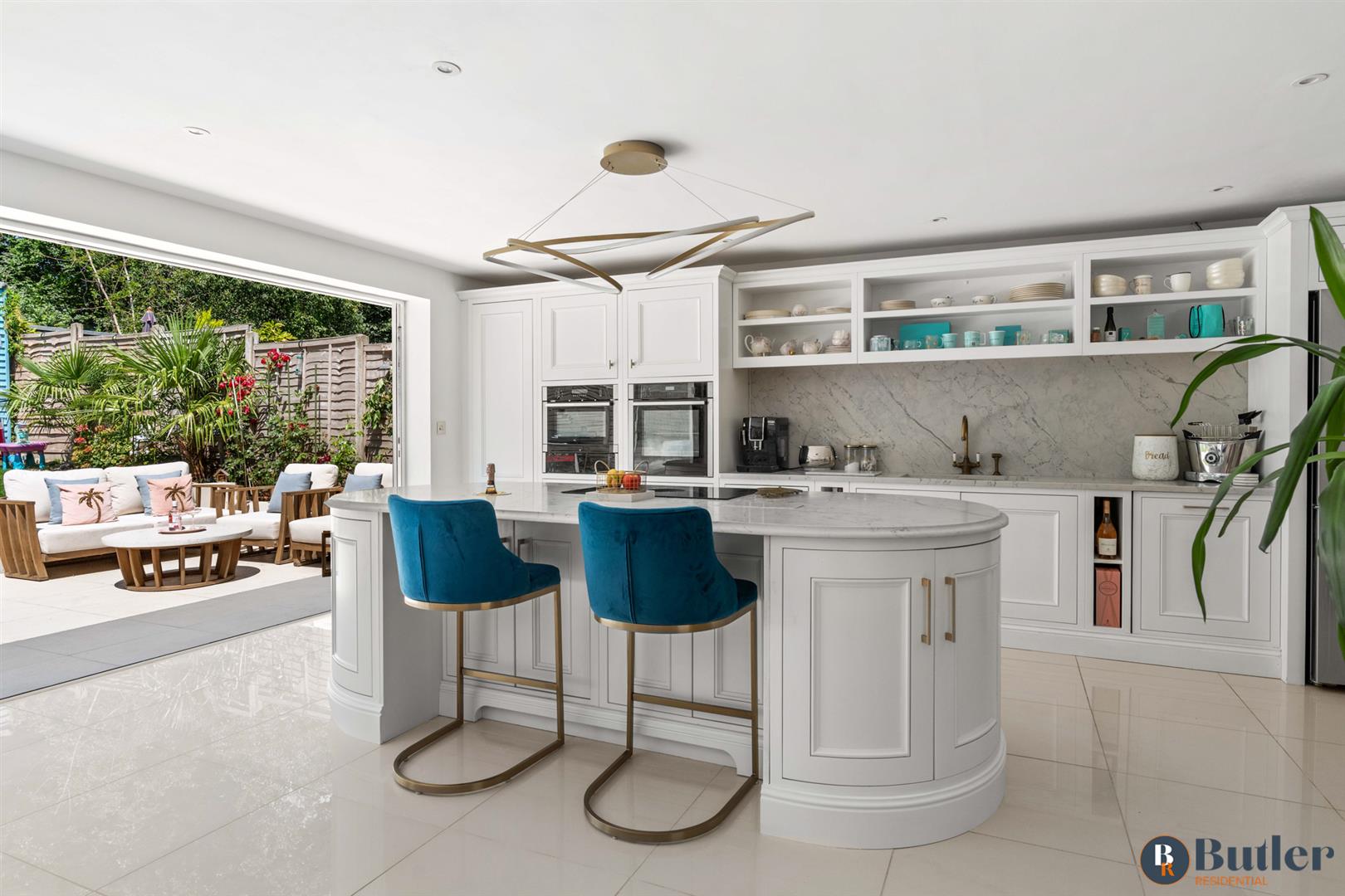 4 bed detached house for sale in Grove Avenue, Harpenden  - Property Image 9