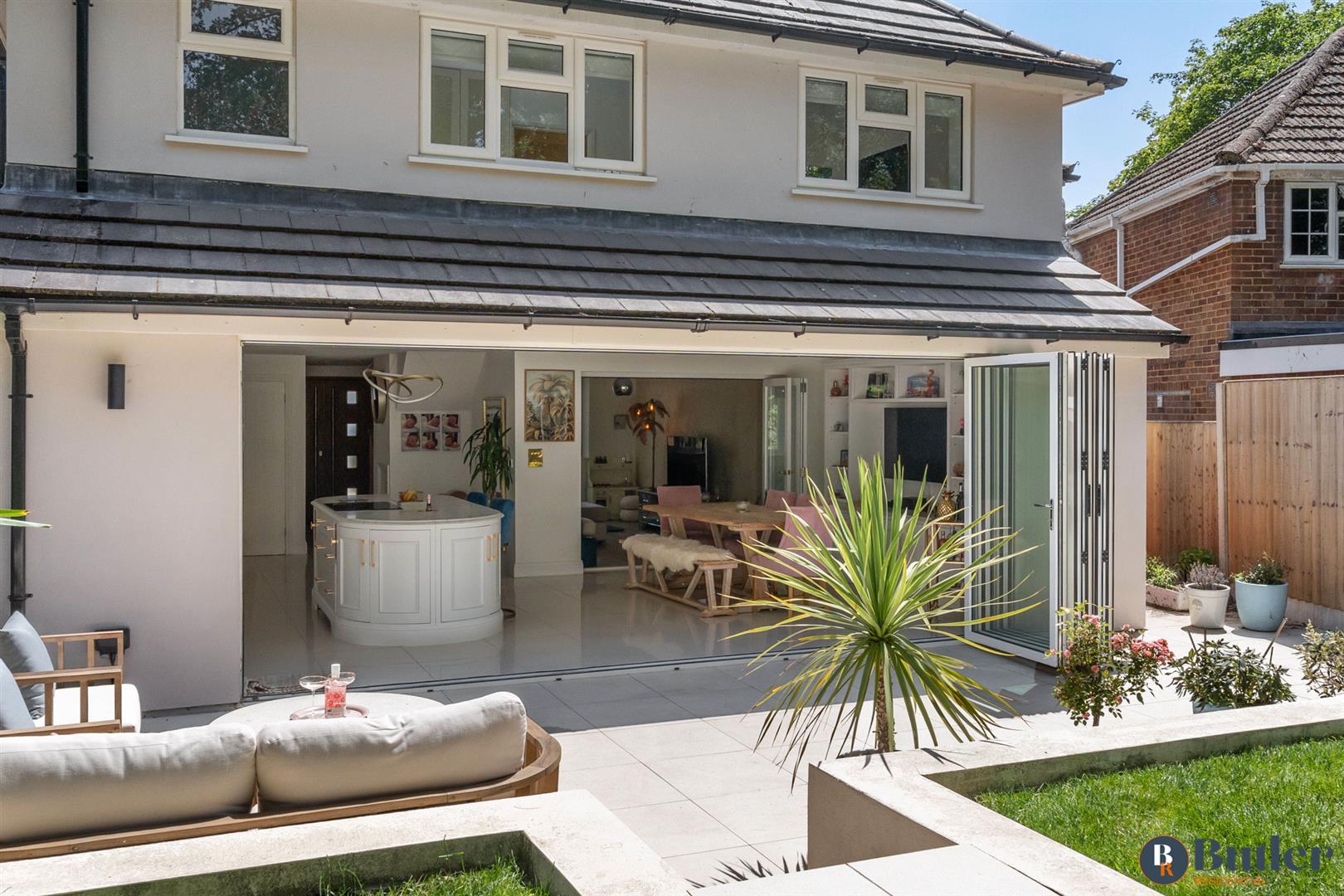 4 bed detached house for sale in Grove Avenue, Harpenden 55