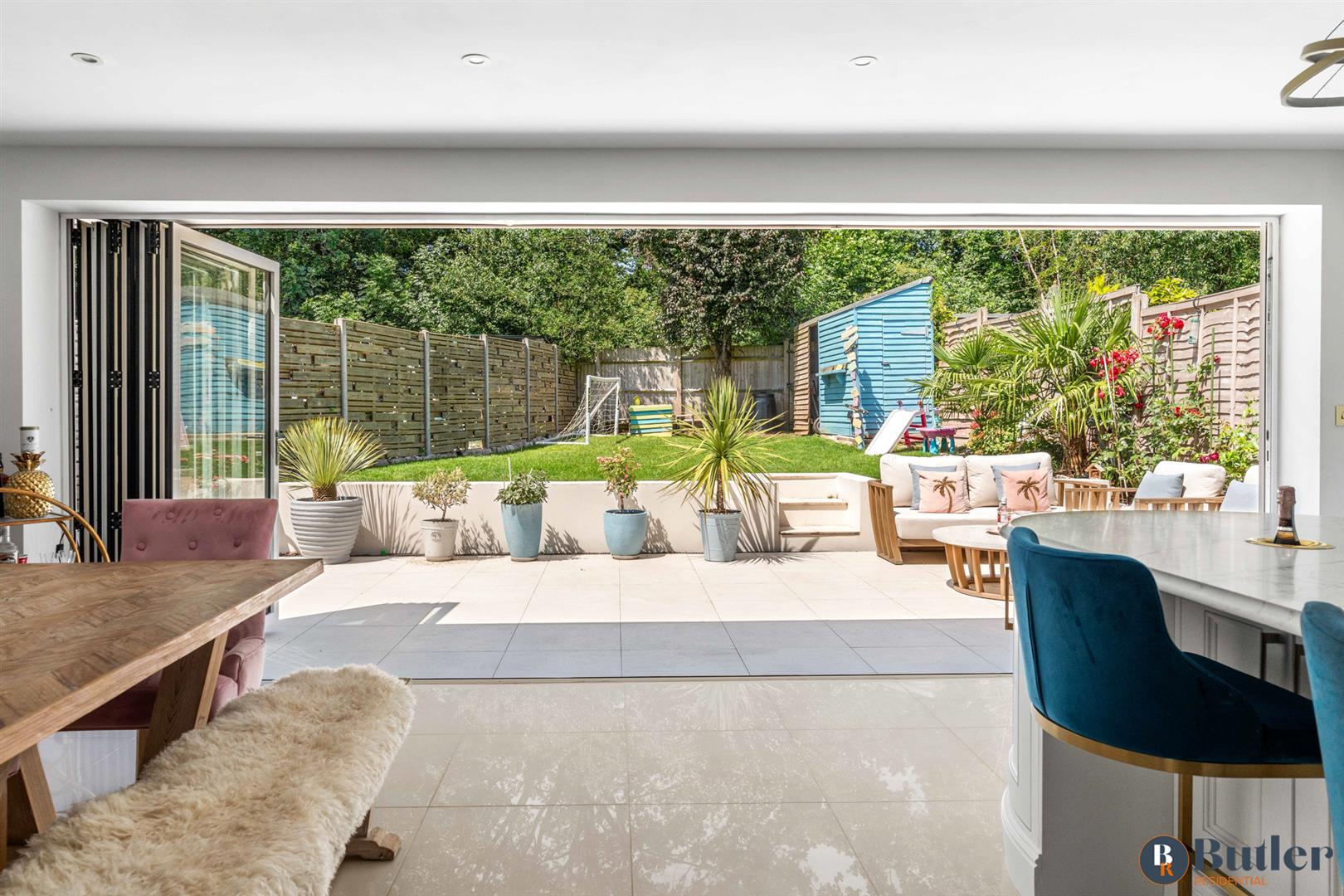 4 bed detached house for sale in Grove Avenue, Harpenden 6