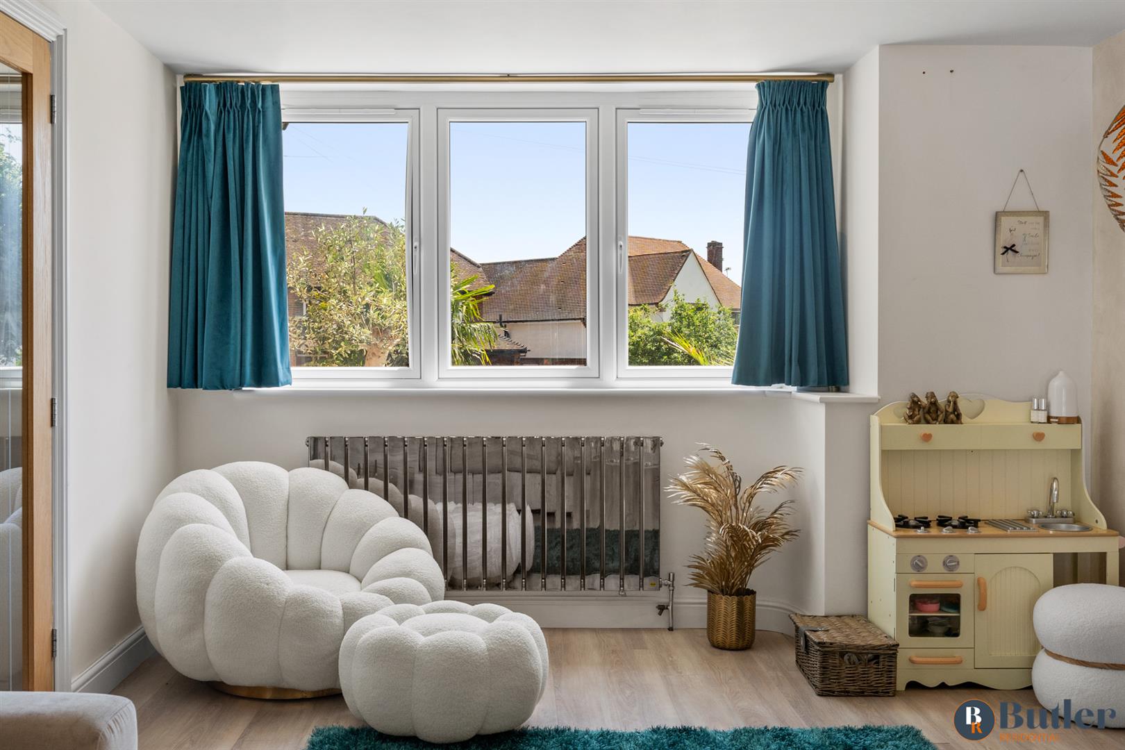 4 bed detached house for sale in Grove Avenue, Harpenden 25