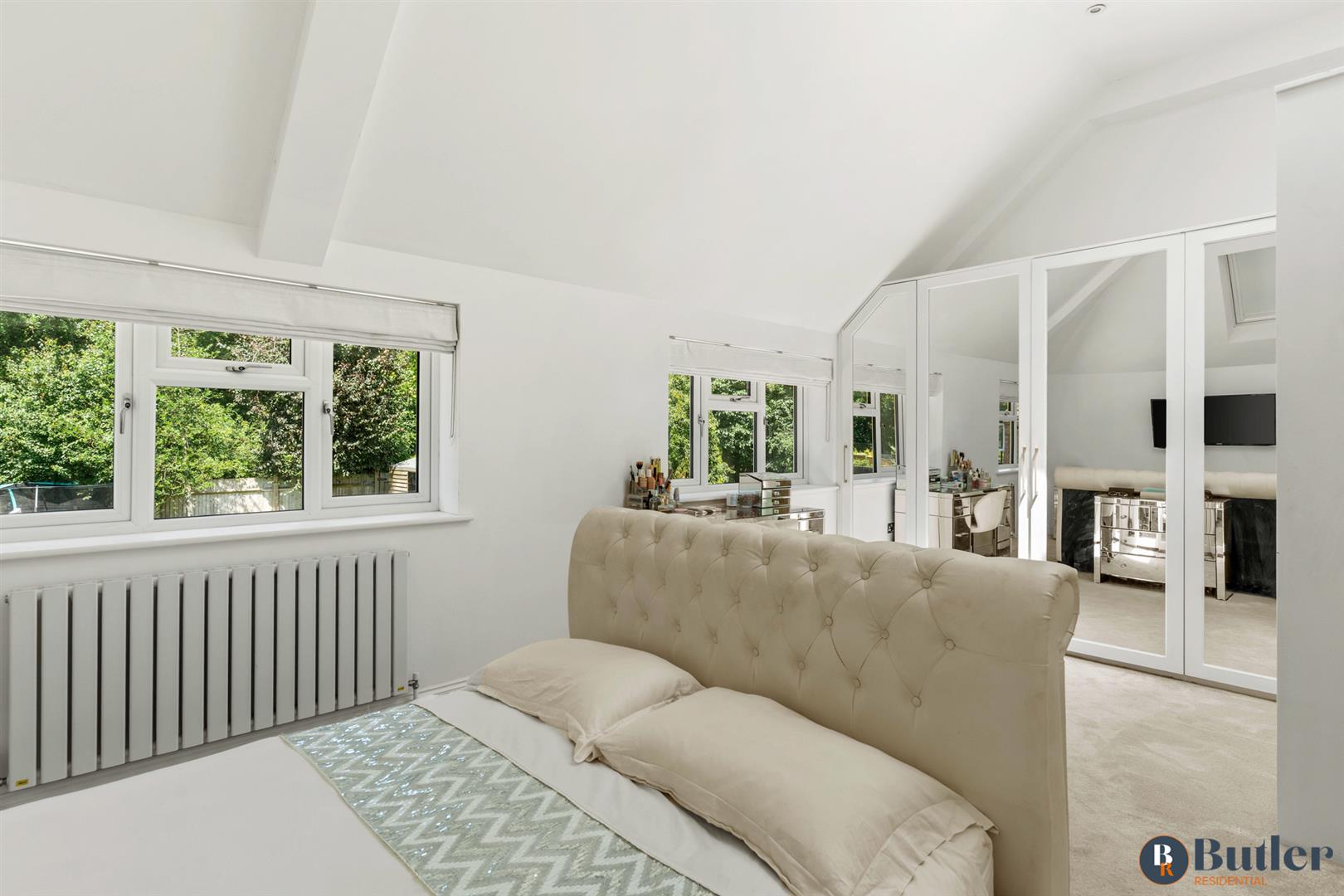 4 bed detached house for sale in Grove Avenue, Harpenden  - Property Image 35