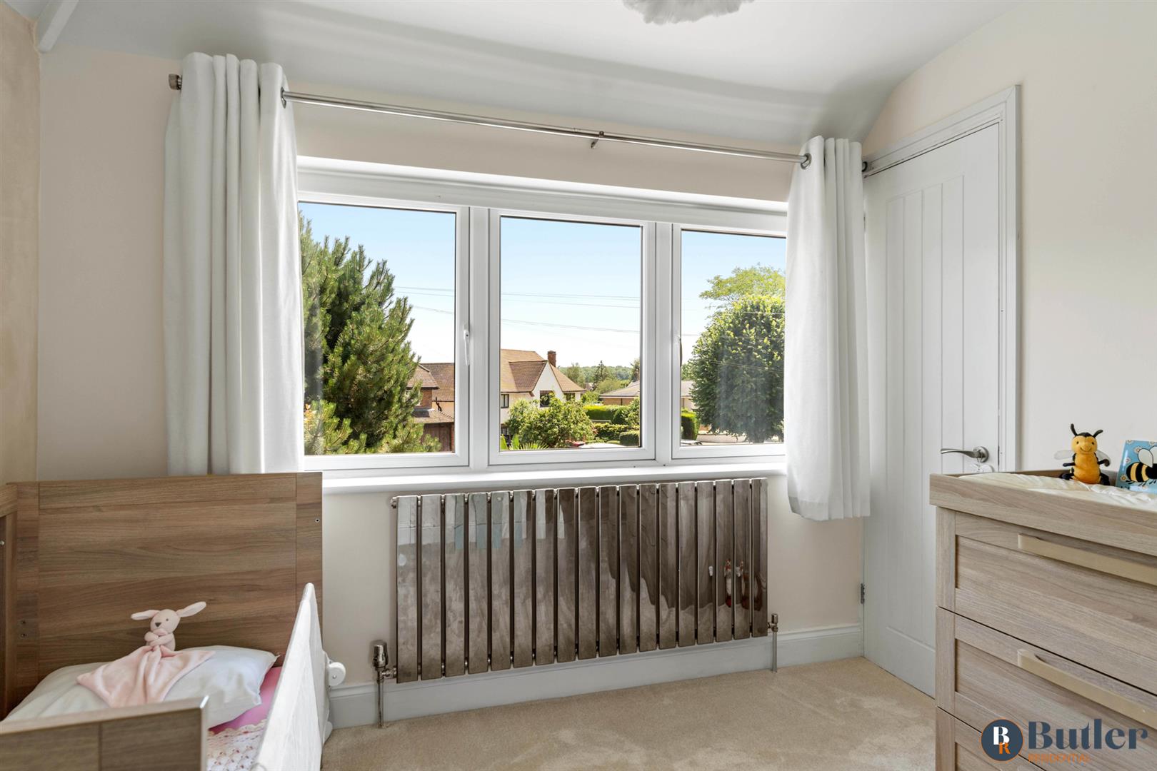 4 bed detached house for sale in Grove Avenue, Harpenden 47