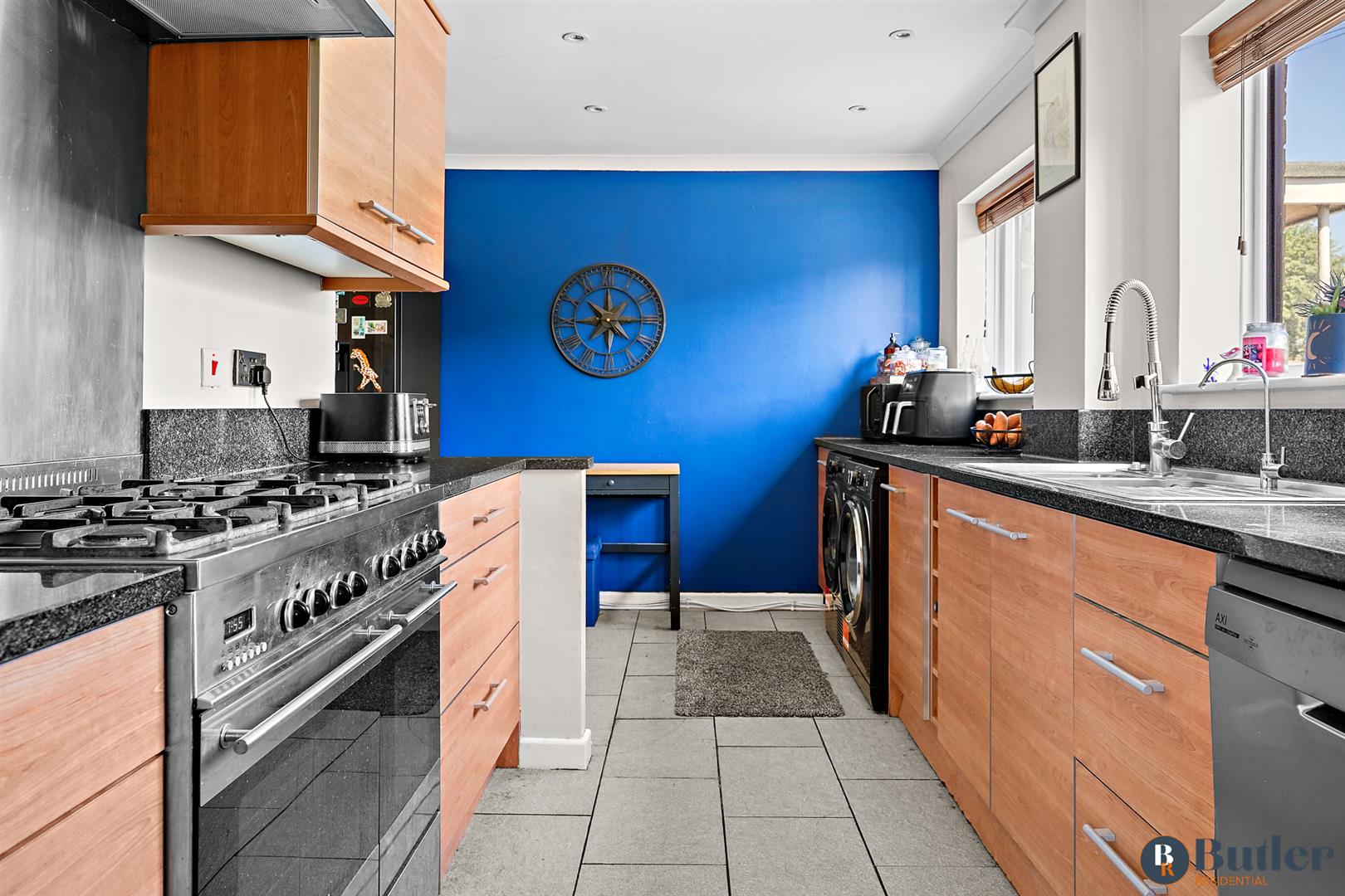 2 bed end of terrace house for sale in Nightingale Walk, Stevenage 10