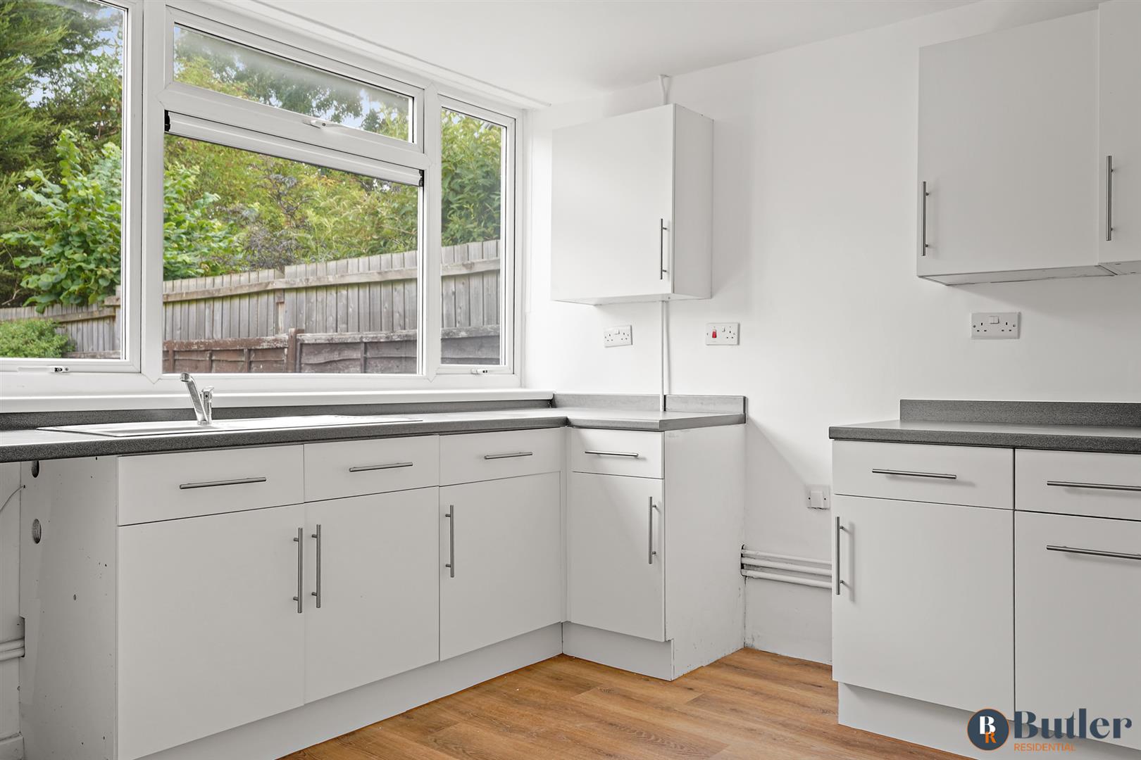 2 bed semi-detached bungalow for sale in Moorfield Way, Huntingdon 8
