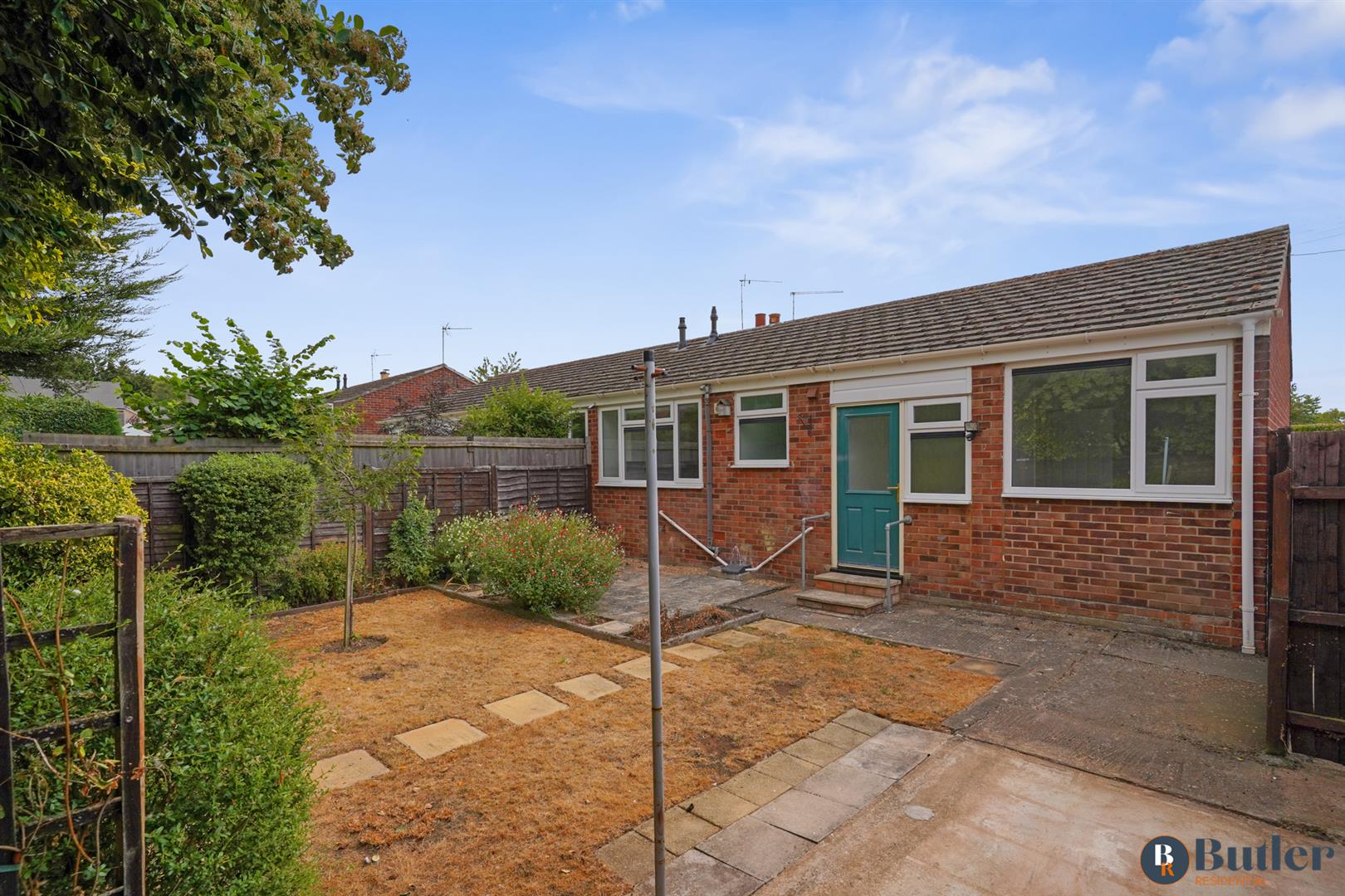 2 bed semi-detached bungalow for sale in Moorfield Way, Huntingdon 22