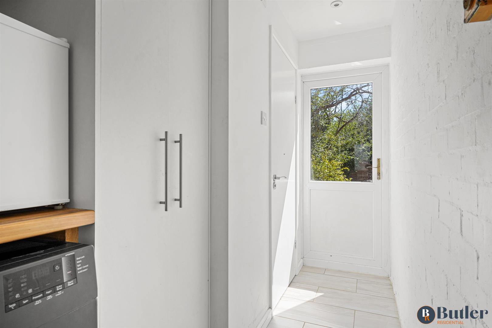 3 bed terraced house for sale in Wychdell, Stevenage  - Property Image 11