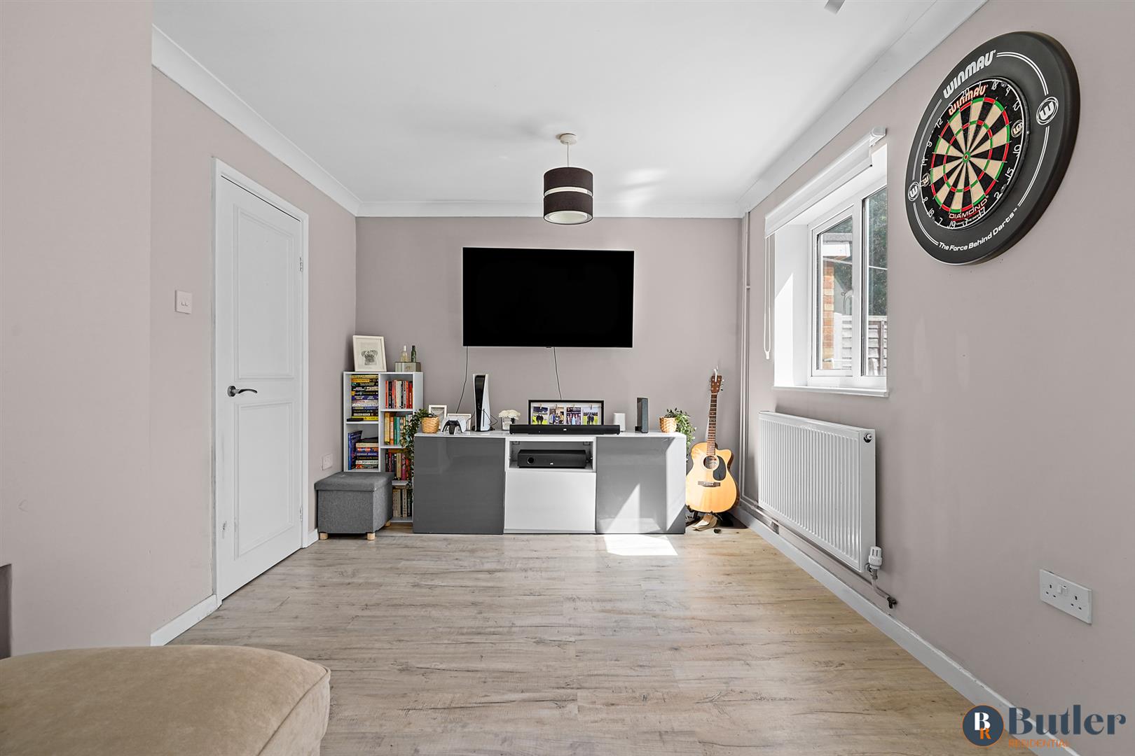 3 bed terraced house for sale in Wychdell, Stevenage  - Property Image 5