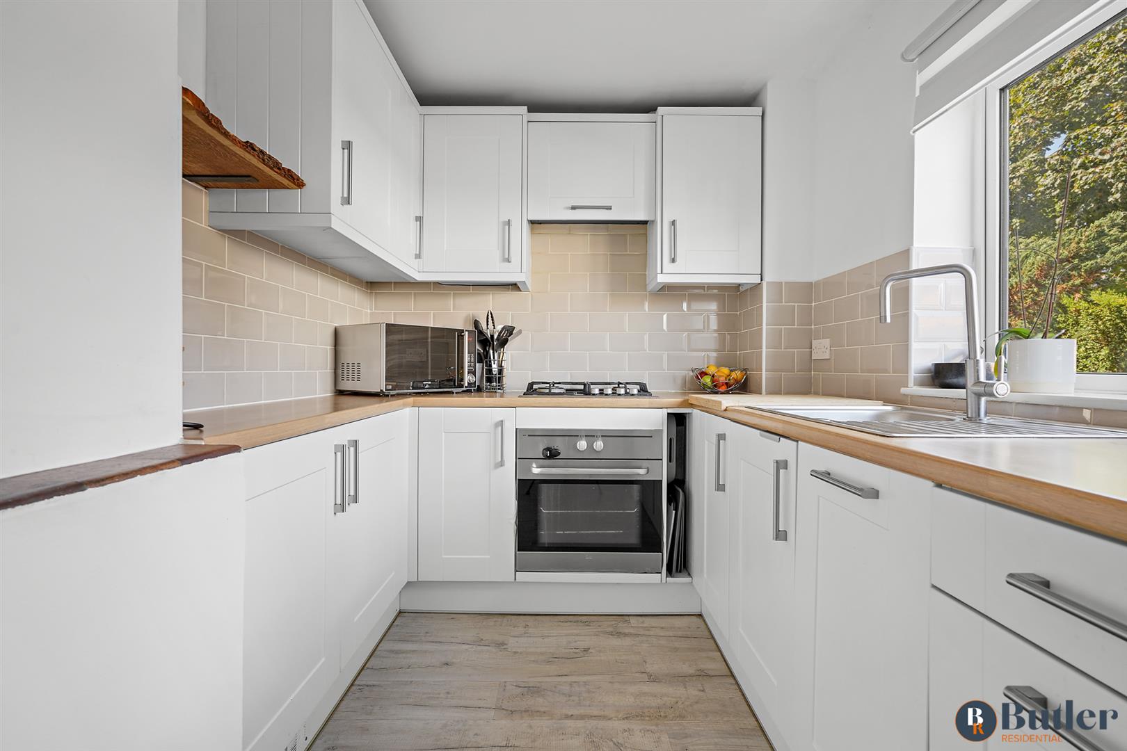 3 bed terraced house for sale in Wychdell, Stevenage 7