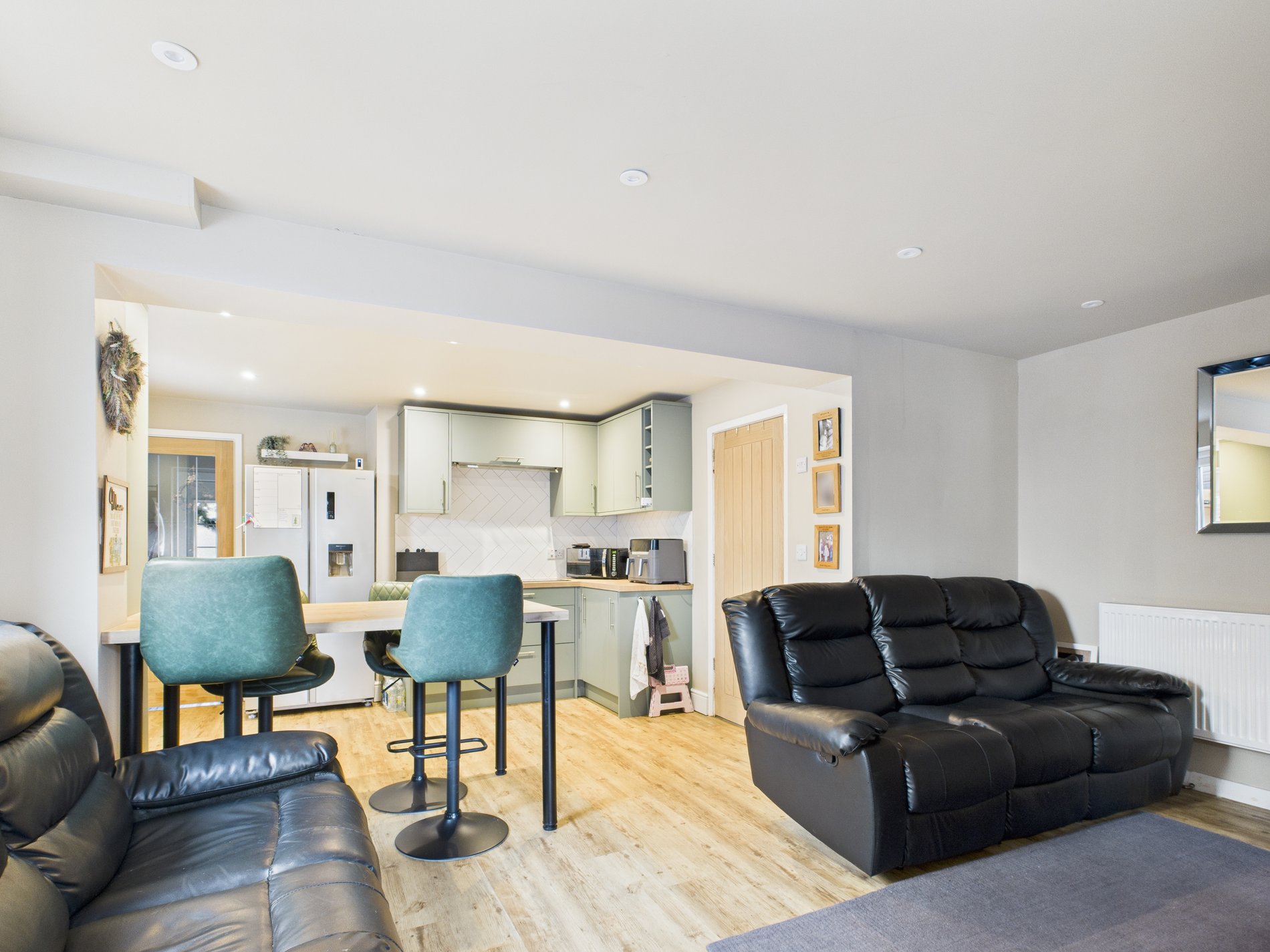 4 bed semi-detached house for sale in Whitewater Road, New Ollerton, NG22  - Property Image 7