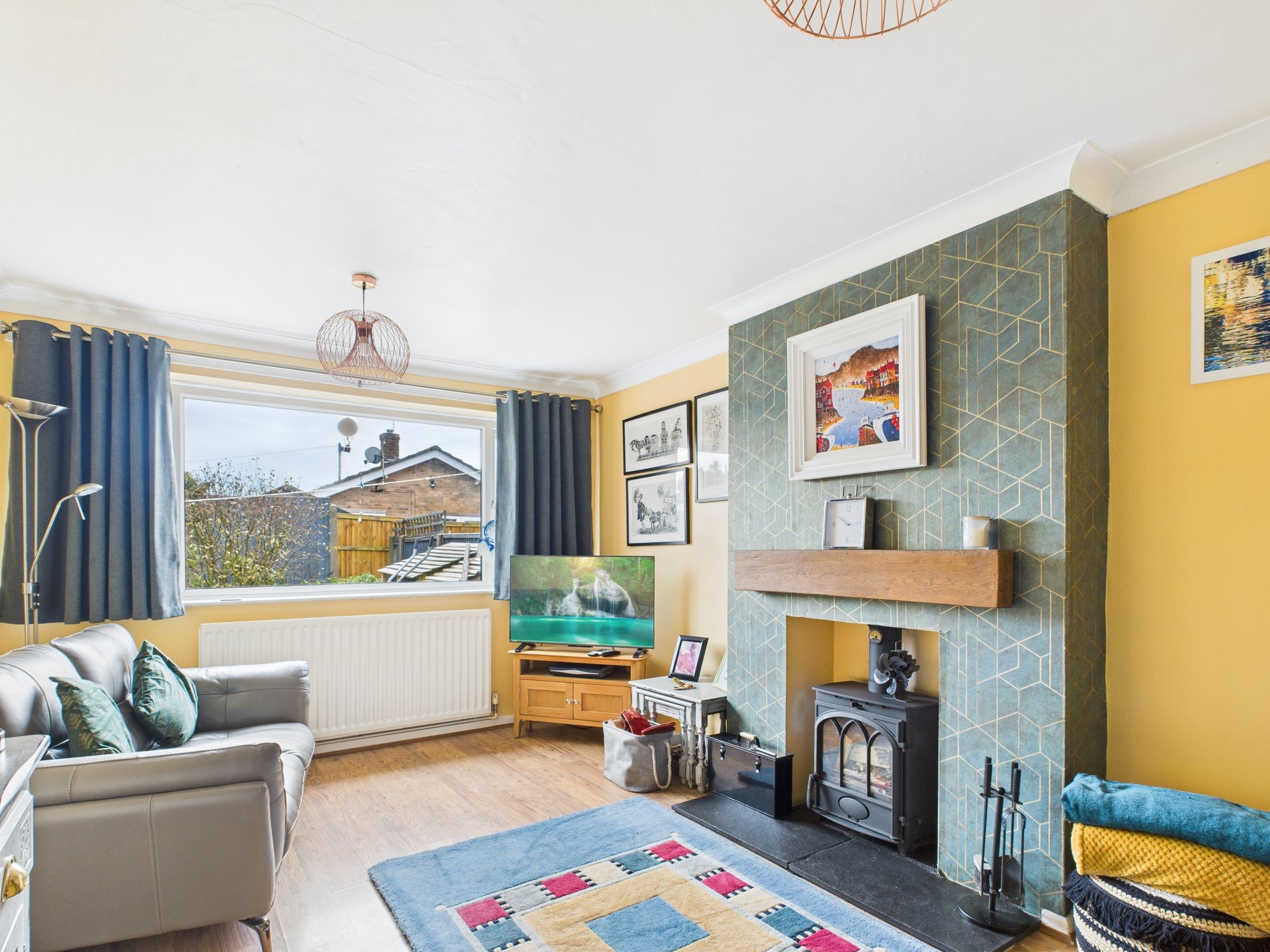 2 bed semi-detached bungalow for sale in Maid Marian Avenue, Bilsthorpe, NG22  - Property Image 3