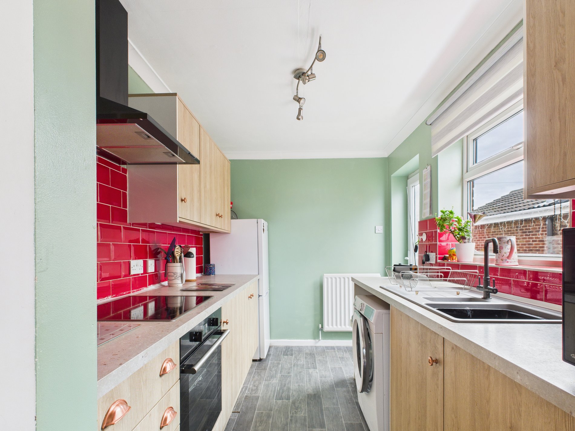 2 bed semi-detached bungalow for sale in Maid Marian Avenue, Bilsthorpe, NG22  - Property Image 5