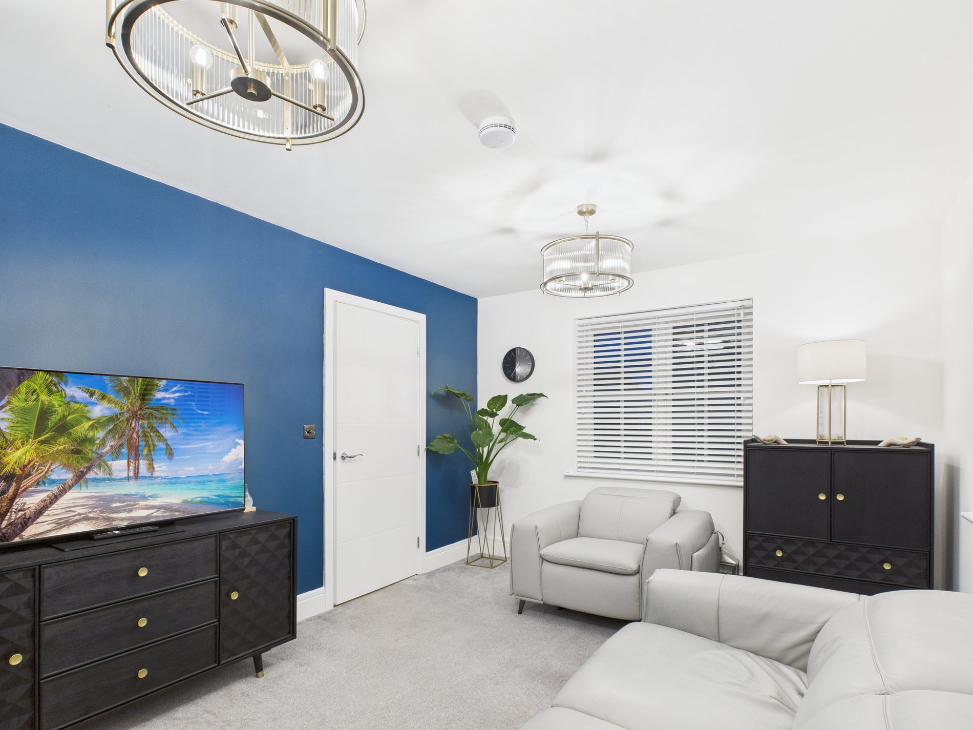 4 bed detached house for sale in Kingfisher Way, Ollerton, NG22  - Property Image 2