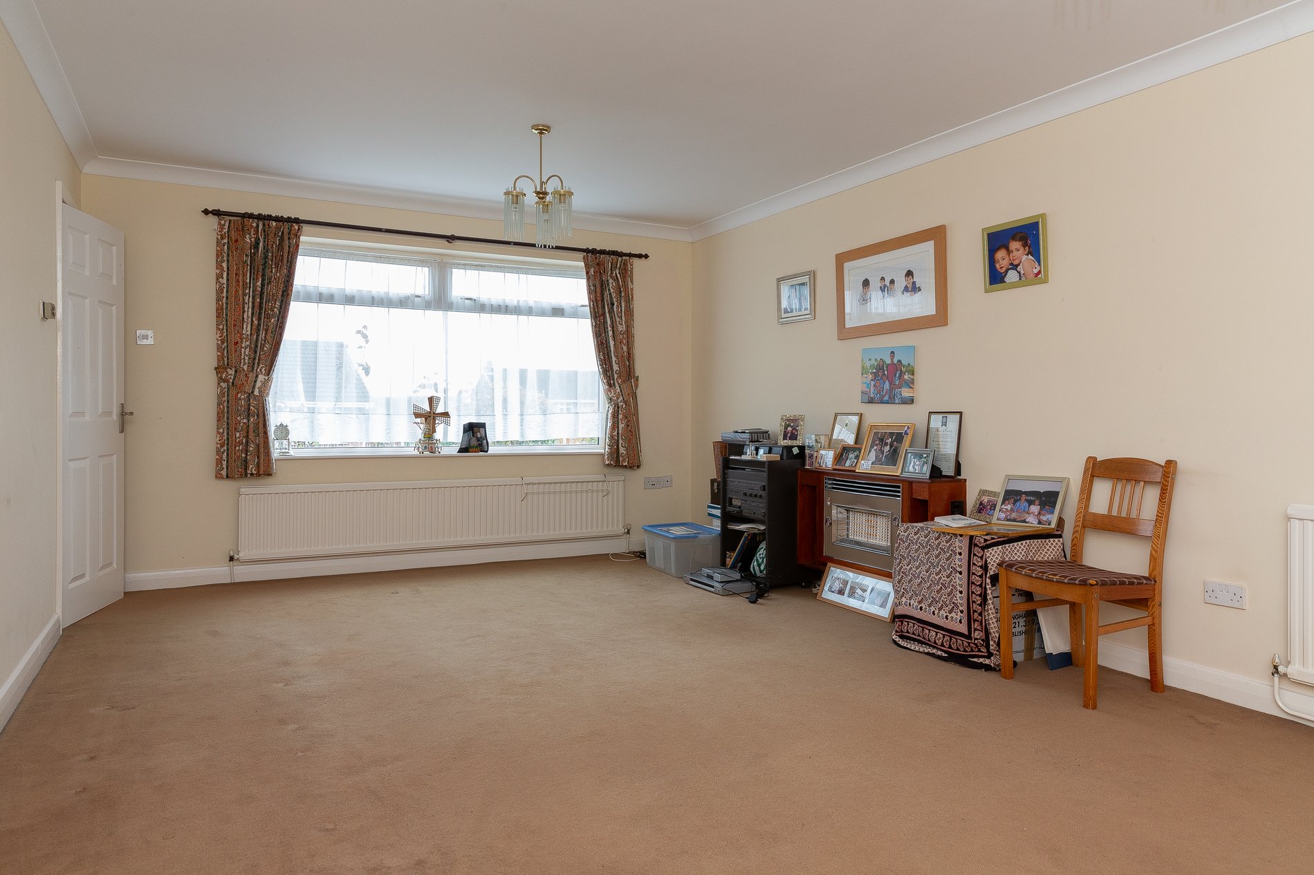 5 bed detached house for sale in Clumber Avenue, Edwinstowe, NG21  - Property Image 2