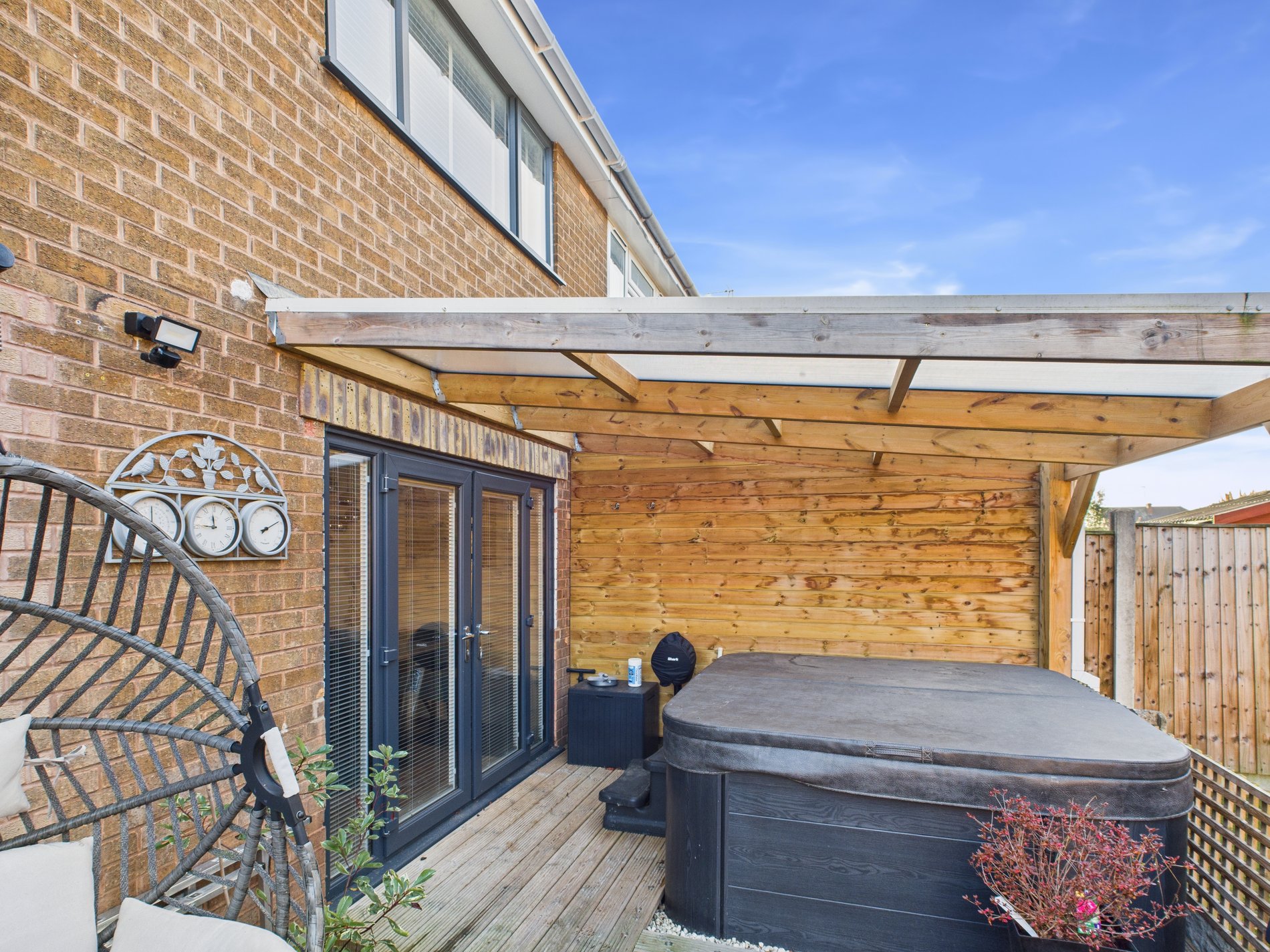 3 bed semi-detached house for sale in Hawthorn Drive, New Ollerton, NG22  - Property Image 18