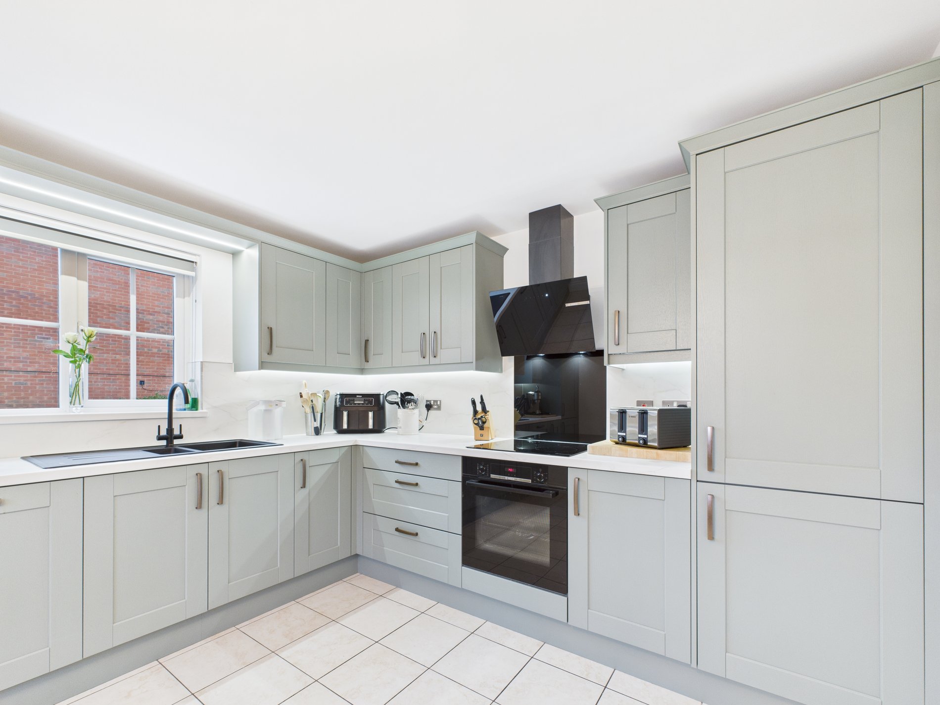 5 bed detached house for sale in Old School Drive, Edwinstowe, NG21  - Property Image 8